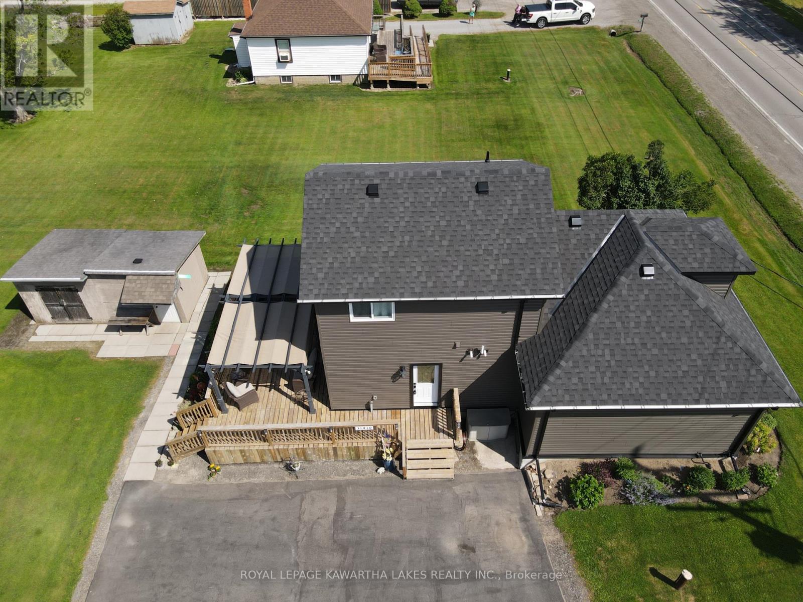 31410 Lake Ridge Road, Georgina, Ontario  L0E 1N0 - Photo 1 - N12299594