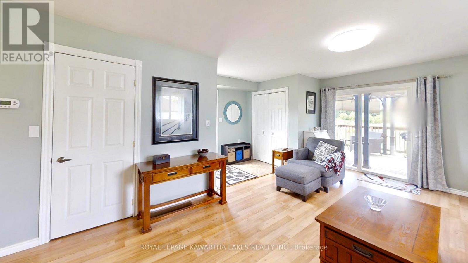 31410 Lake Ridge Road, Georgina, Ontario  L0E 1N0 - Photo 11 - N12299594