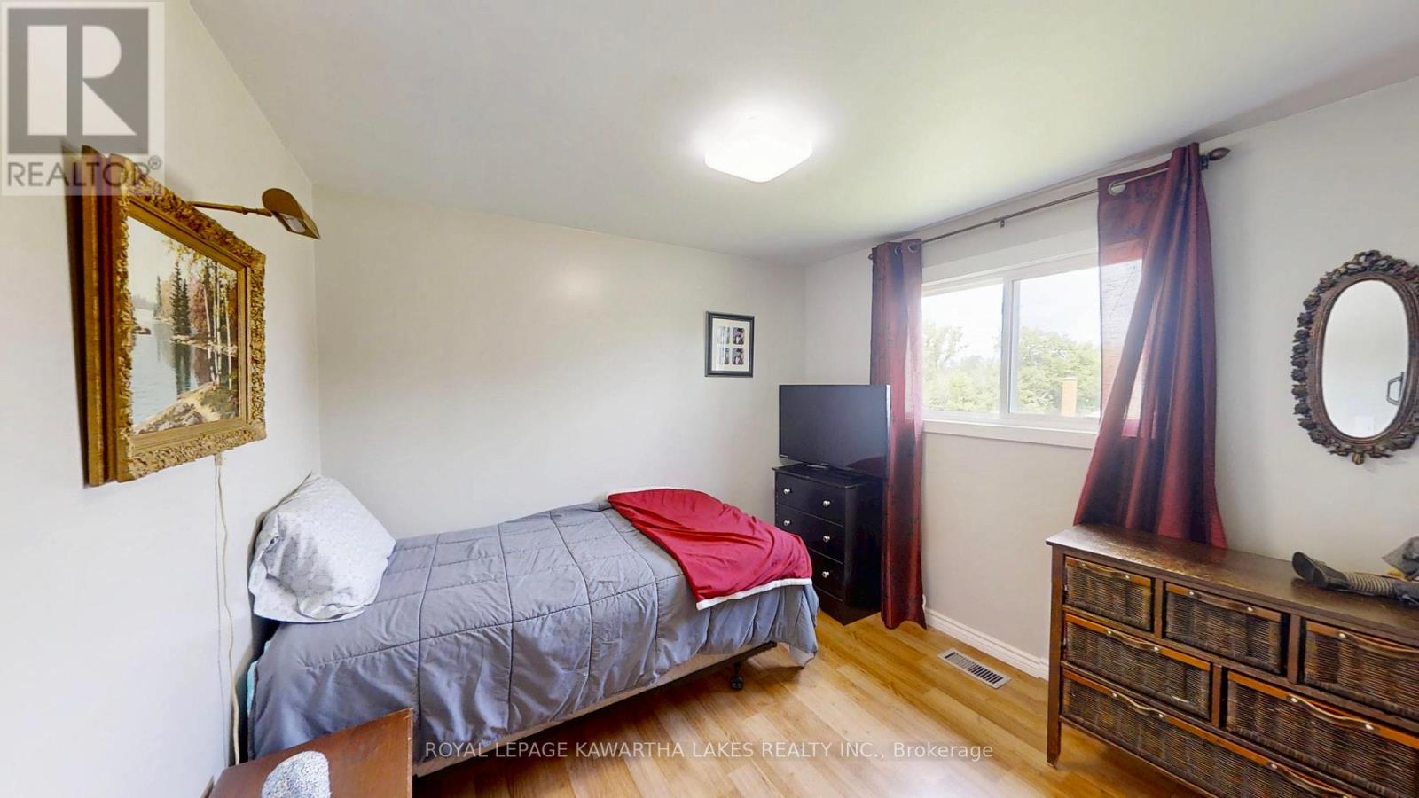 31410 Lake Ridge Road, Georgina, Ontario  L0E 1N0 - Photo 38 - N12299594