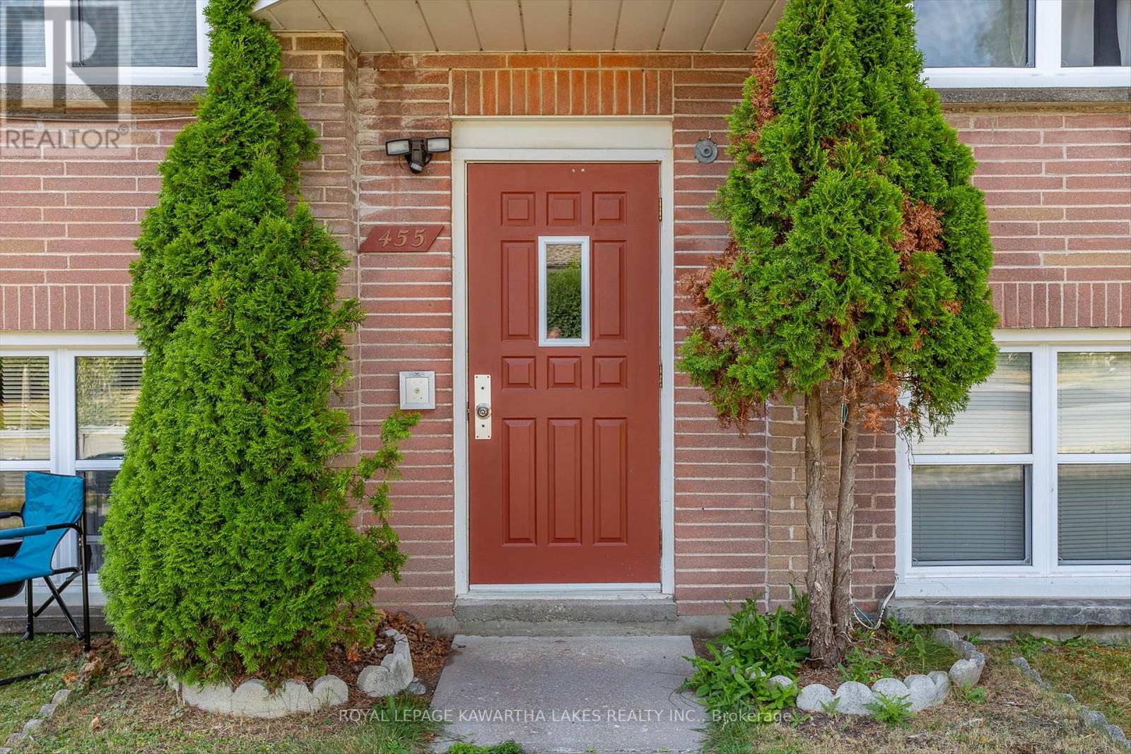 455 Cordach Crescent, Peterborough Central, Ontario  K9H 3A4 - Photo 4 - X12306759