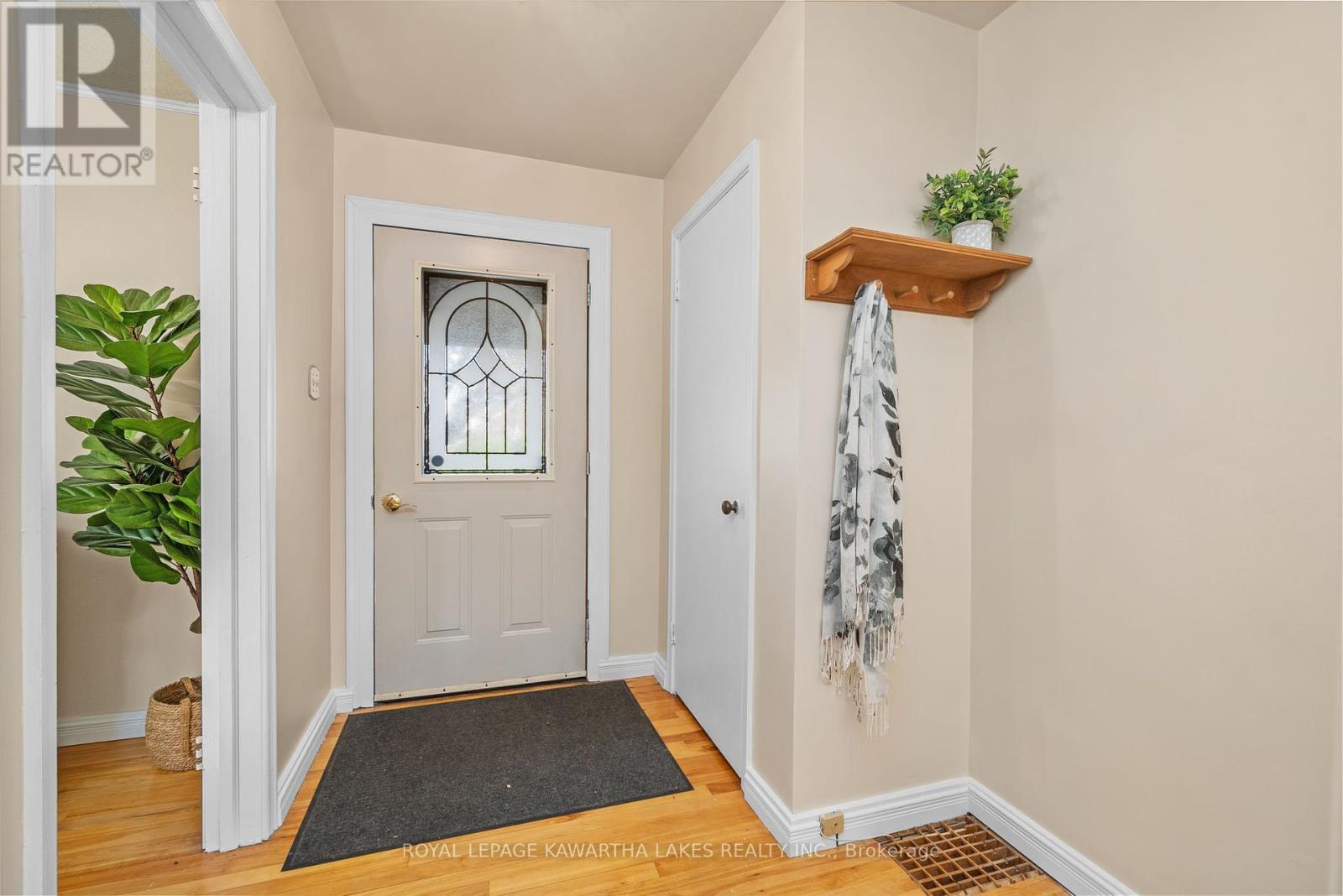 769 Chesterfield Avenue, Peterborough North, Ontario  K9H 4Y1 - Photo 12 - X12307170