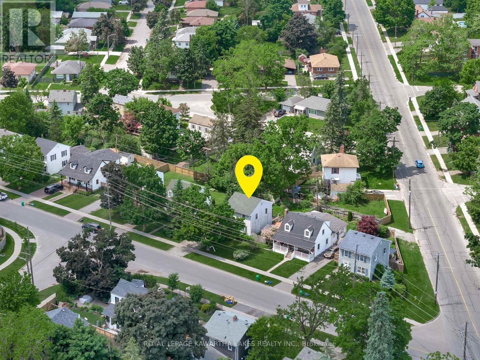 769 Chesterfield Avenue, Peterborough North, Ontario  K9H 4Y1 - Photo 2 - X12307170