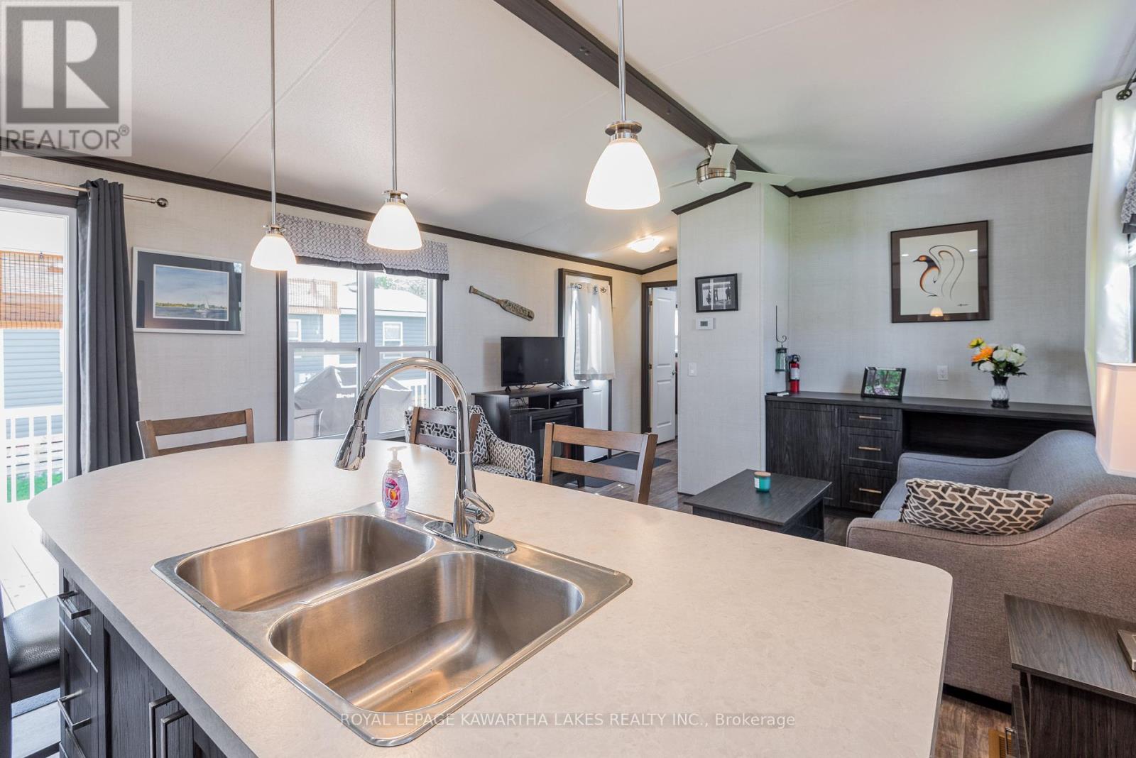 Cv003 - 657 Thunder Bridge Road, Kawartha Lakes, Ontario  K9V 4R1 - Photo 8 - X12322891