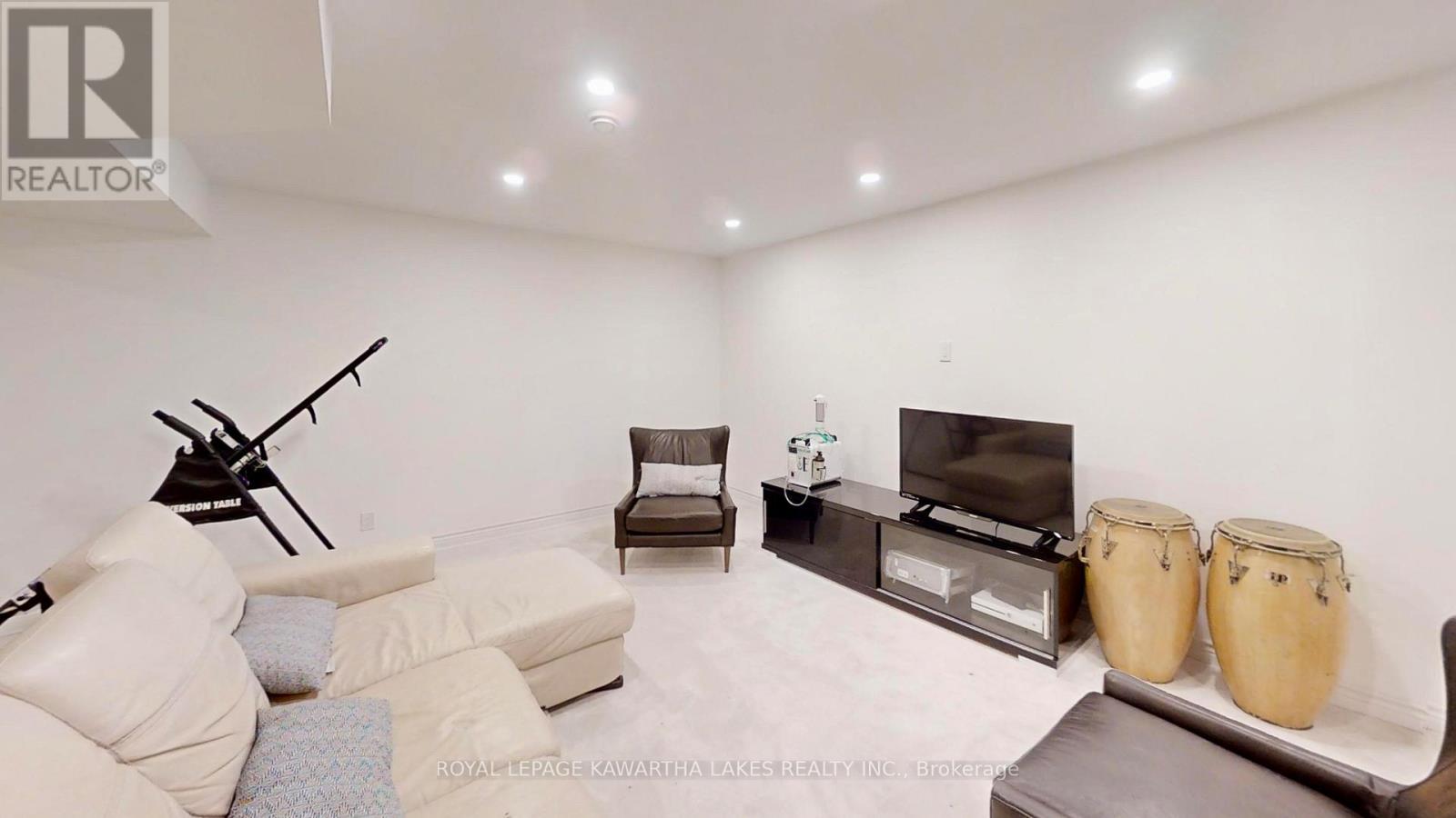 427 Linden Valley Road, Kawartha Lakes, Ontario  K0M 2T0 - Photo 35 - X12329738