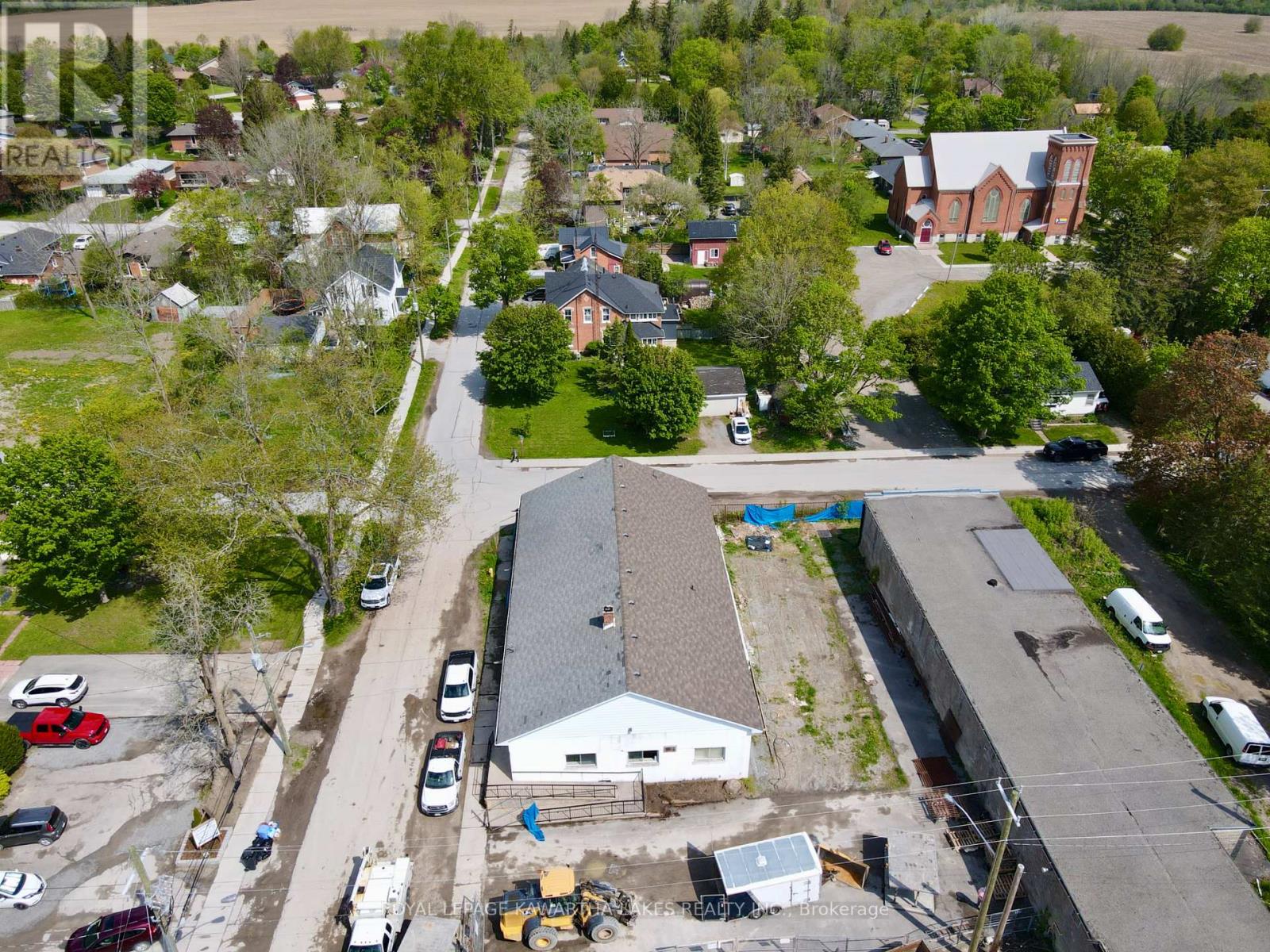 21 Ann Steet Street, Brock, Ontario  L0E 1E0 - Photo 3 - N12332616