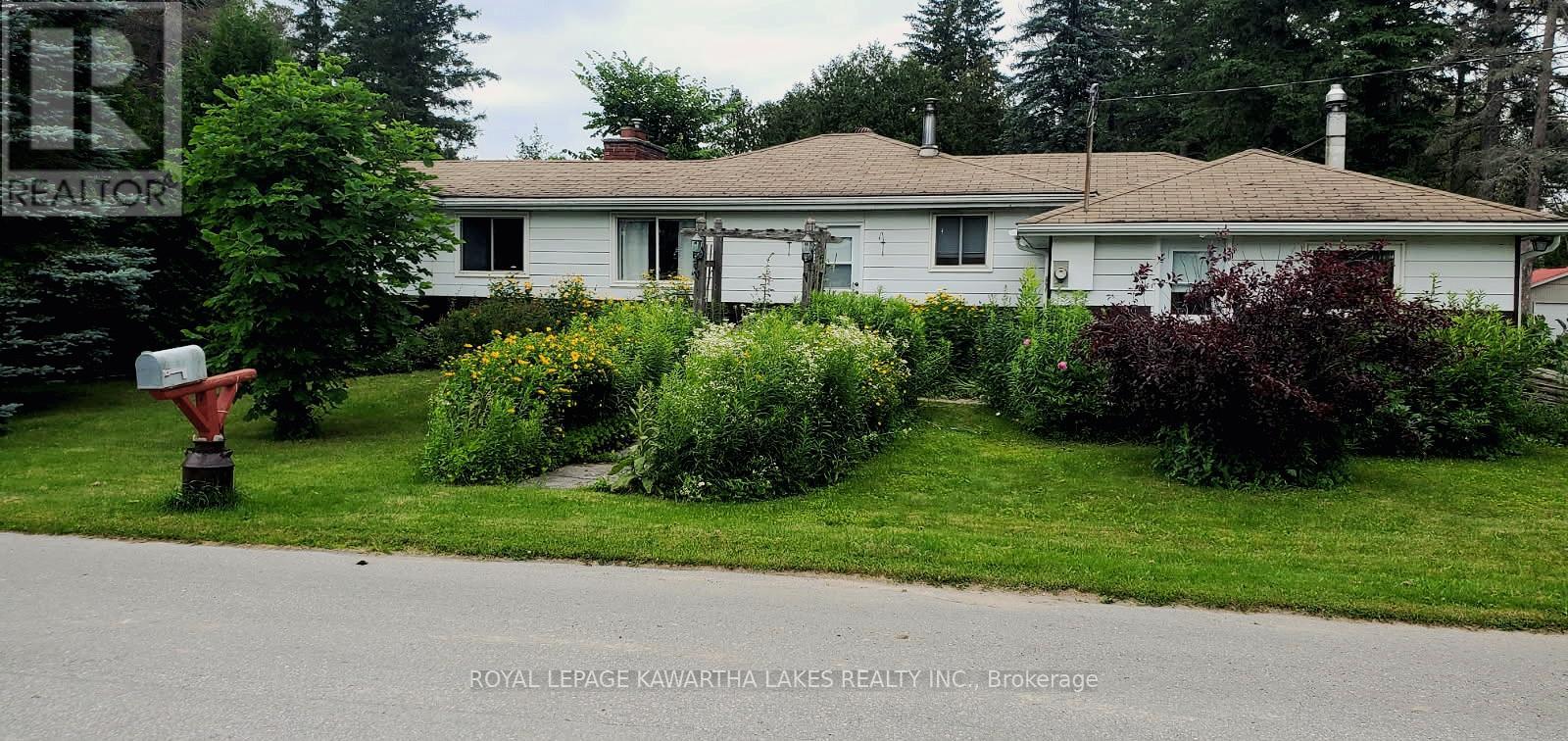 85 Thomas Drive, Kawartha Lakes, Ontario  K0M 1N0 - Photo 25 - X12333142