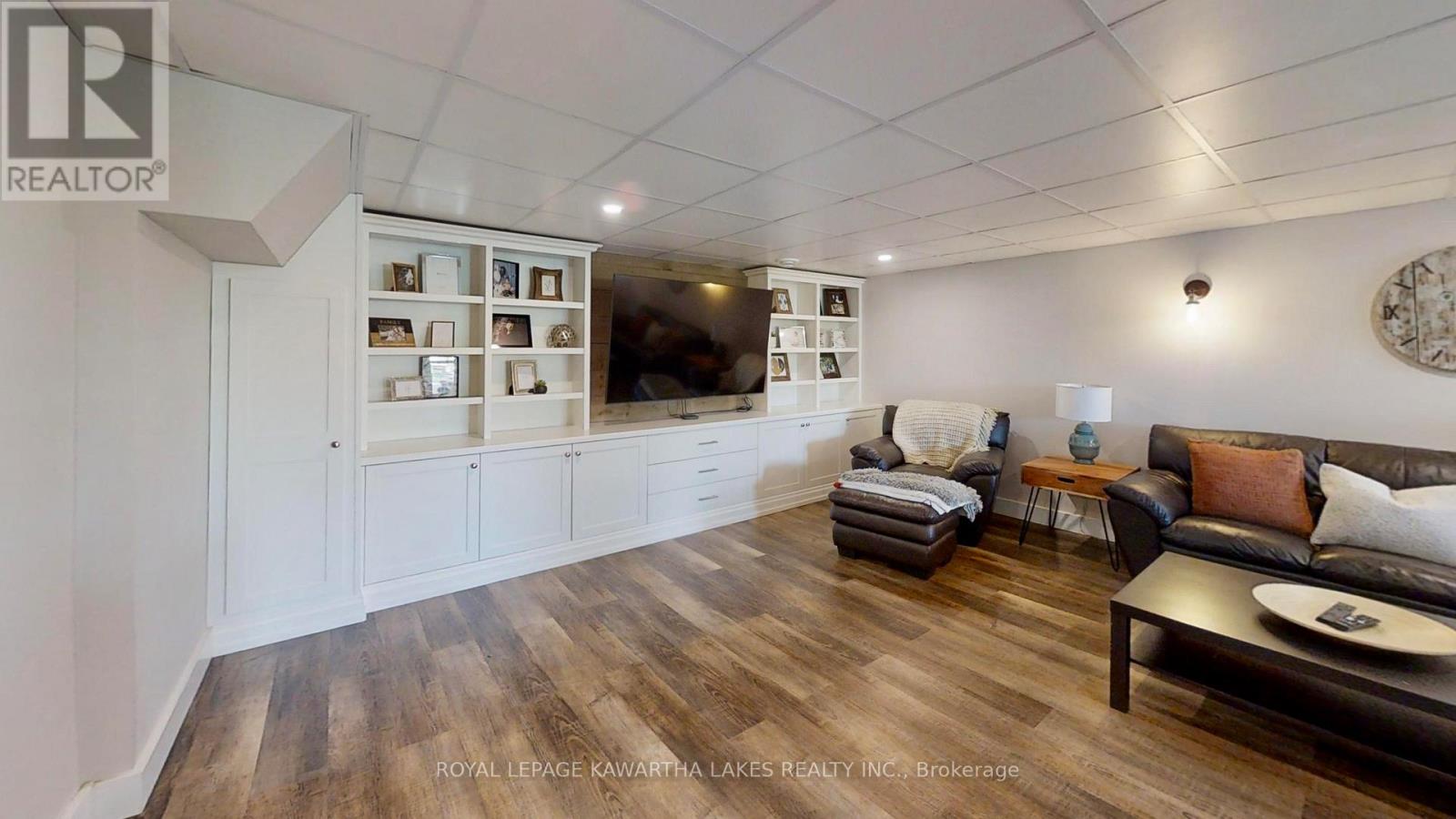 674 Osborne Street, Brock, Ontario  L0K 1A0 - Photo 36 - N12341516