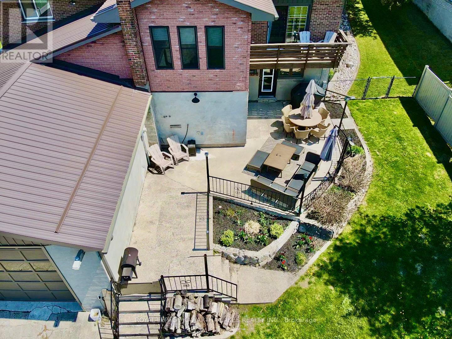 674 Osborne Street, Brock, Ontario  L0K 1A0 - Photo 46 - N12341516