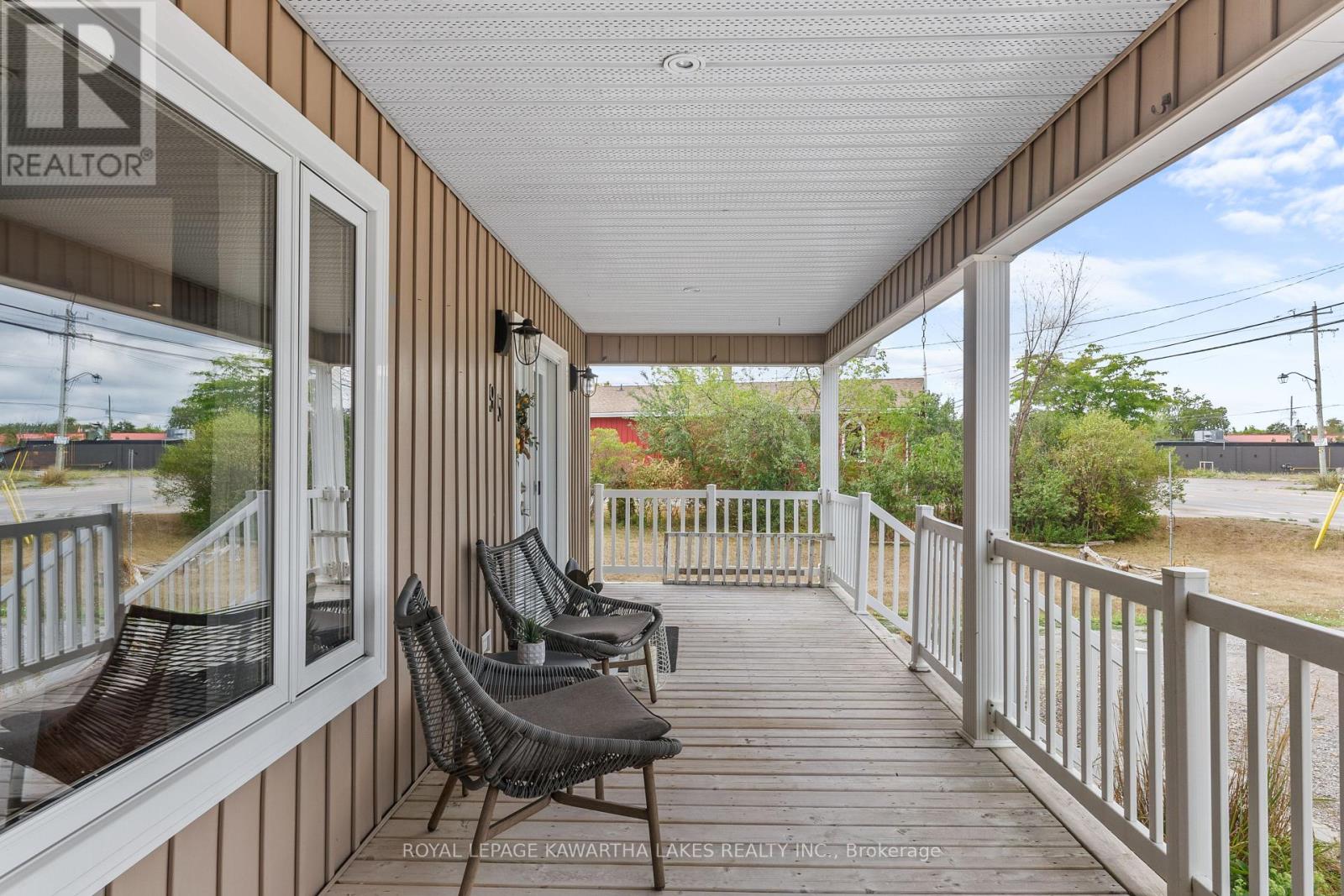 95 Lindsay Street, Kawartha Lakes, Ontario  K0M 1N0 - Photo 31 - X12344930
