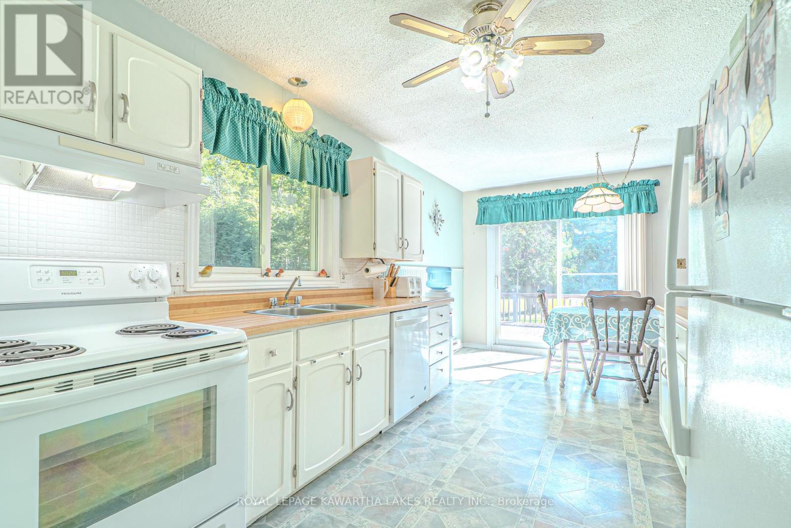 426 Farms Road, Kawartha Lakes, Ontario  K0M 2T0 - Photo 11 - X12362353