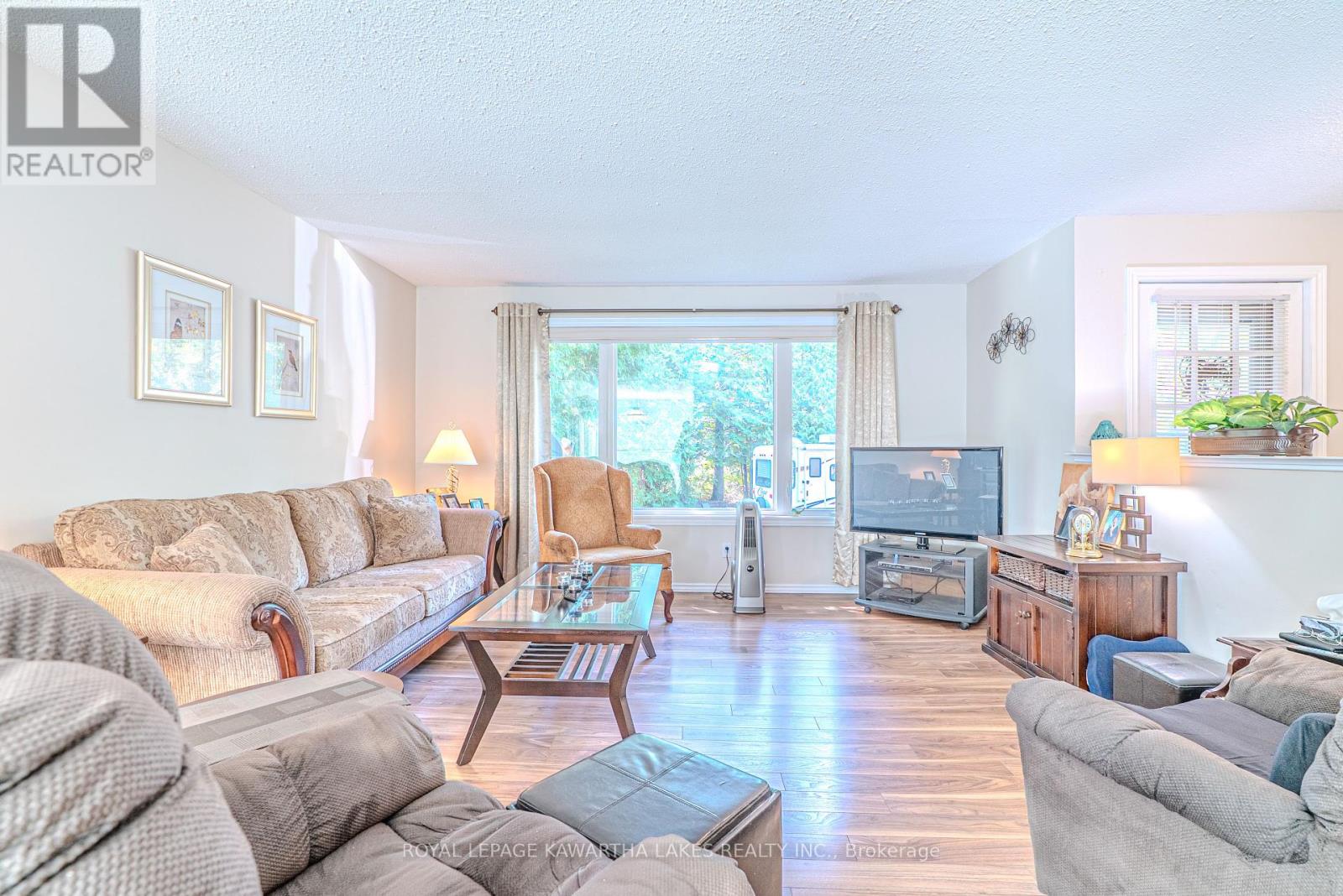 426 Farms Road, Kawartha Lakes, Ontario  K0M 2T0 - Photo 16 - X12362353