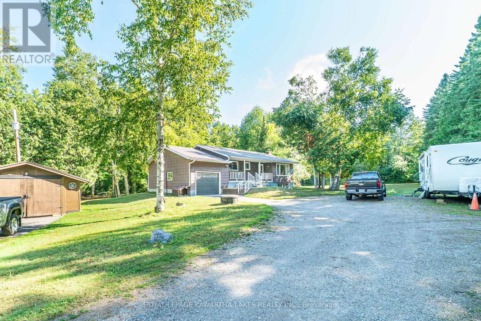 426 Farms Road, Kawartha Lakes, Ontario  K0M 2T0 - Photo 5 - X12362353