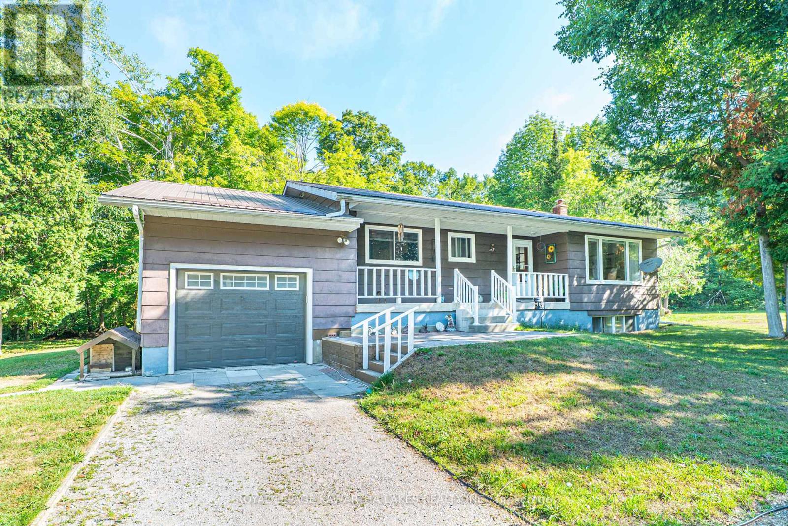426 Farms Road, Kawartha Lakes, Ontario  K0M 2T0 - Photo 9 - X12362353