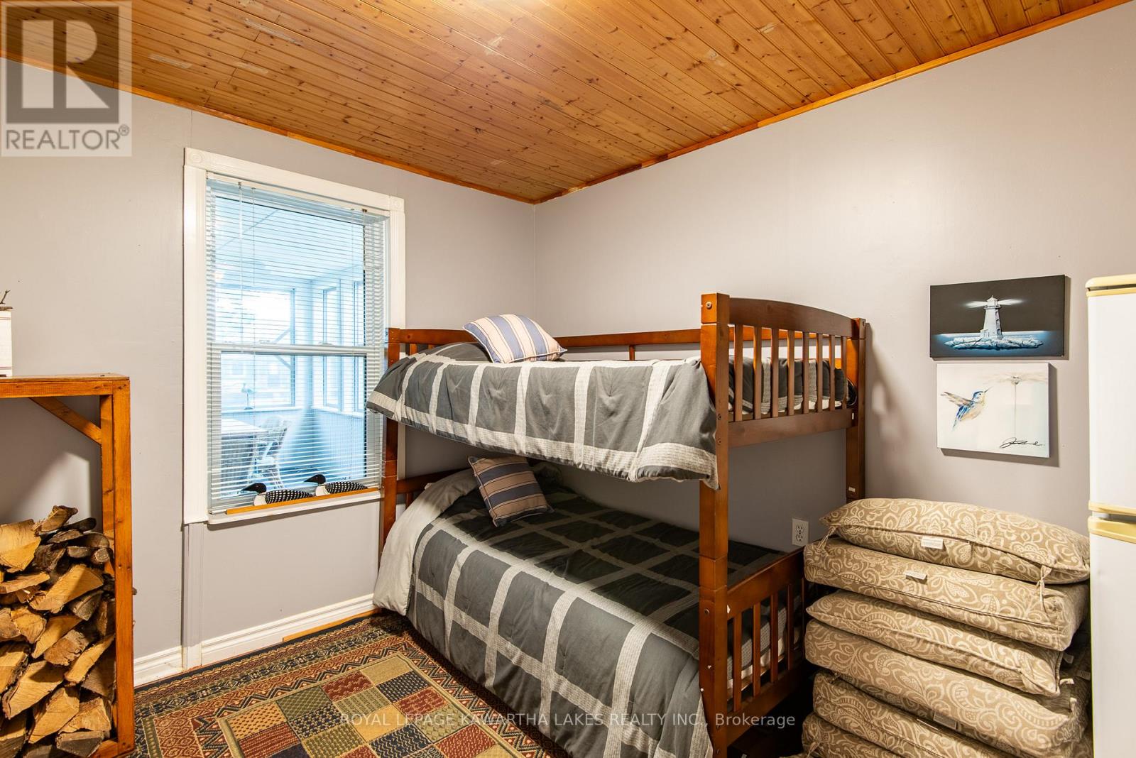 130 Driftwood Village Drive, Kawartha Lakes, Ontario  K0M 1K0 - Photo 16 - X12363936