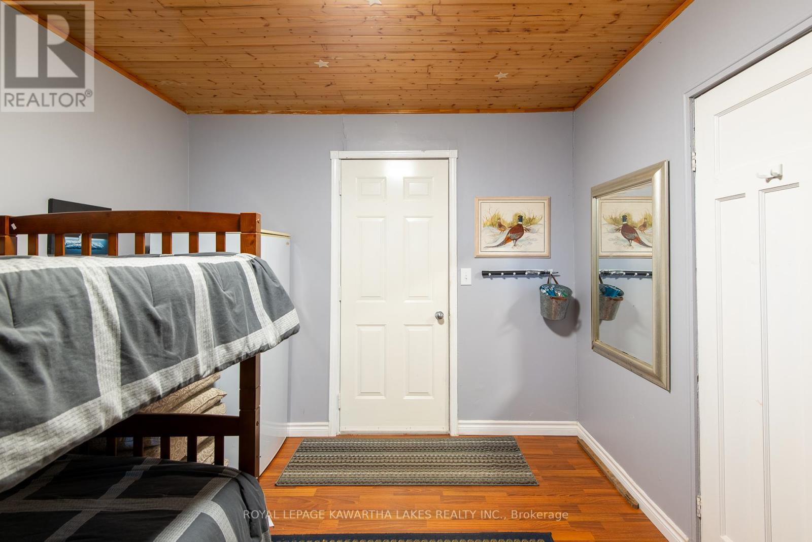 130 Driftwood Village Drive, Kawartha Lakes, Ontario  K0M 1K0 - Photo 17 - X12363936