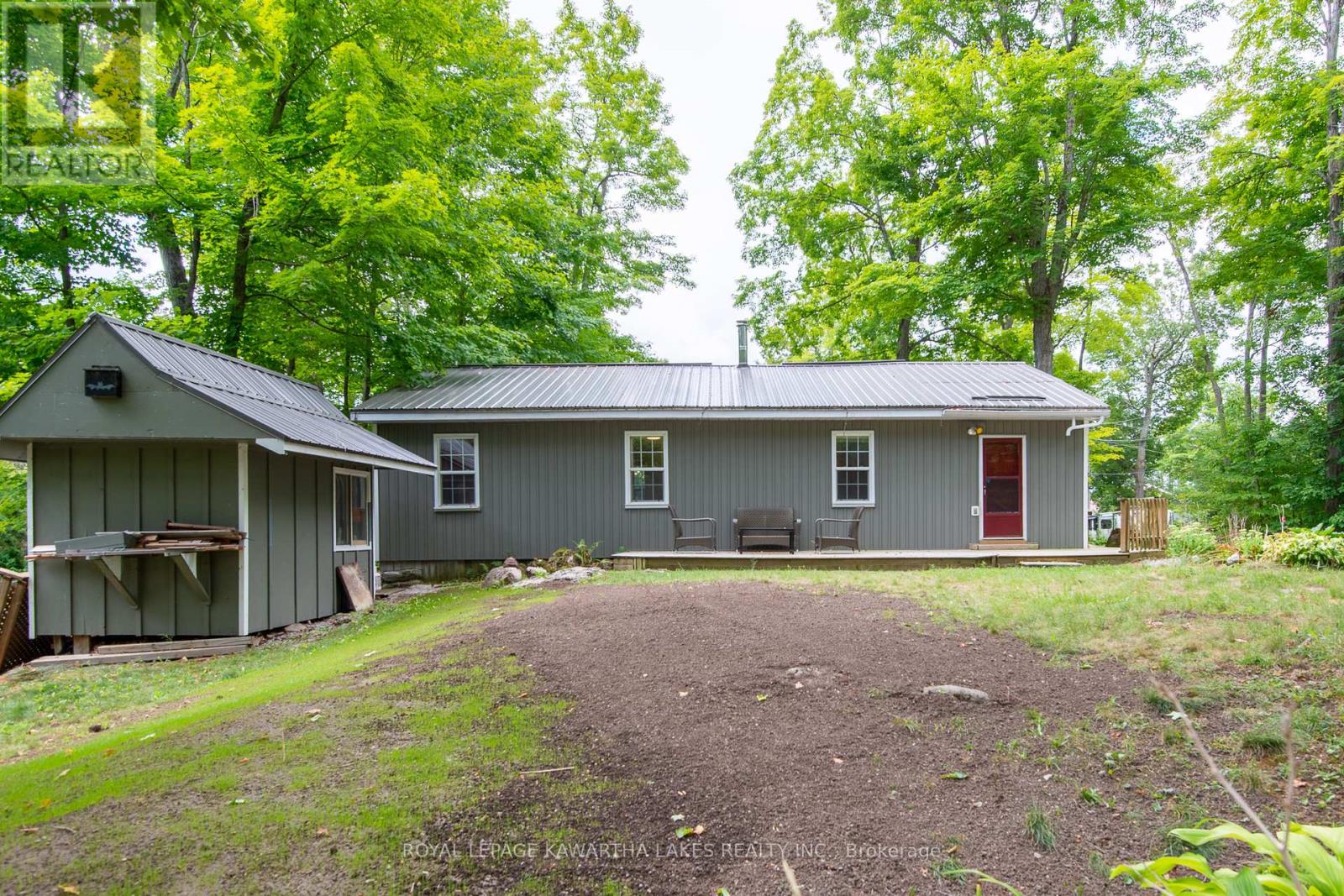 130 Driftwood Village Drive, Kawartha Lakes, Ontario  K0M 1K0 - Photo 24 - X12363936