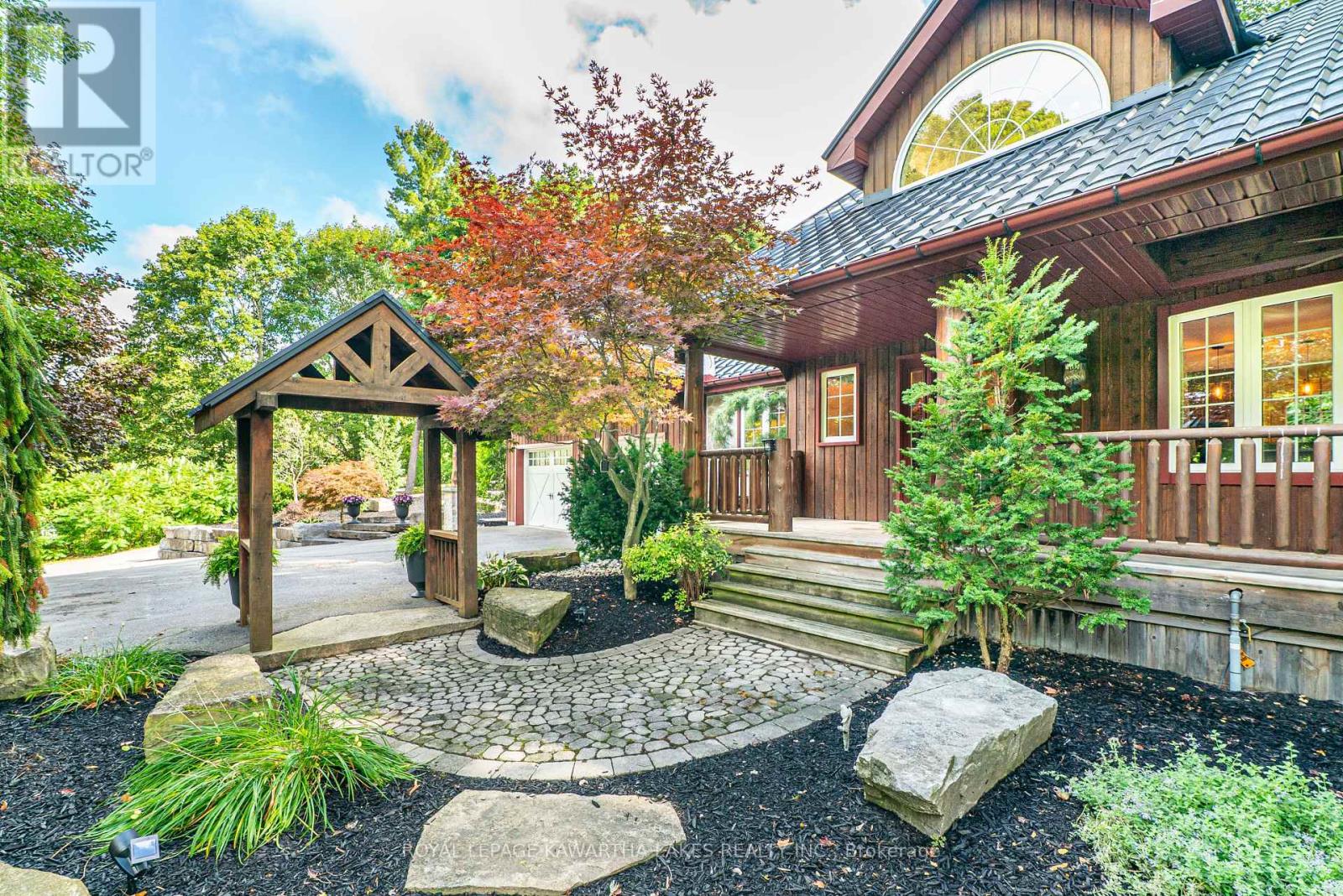 7725 Leskard Road N, Clarington, Ontario  L0B 1M0 - Photo 3 - E12364749