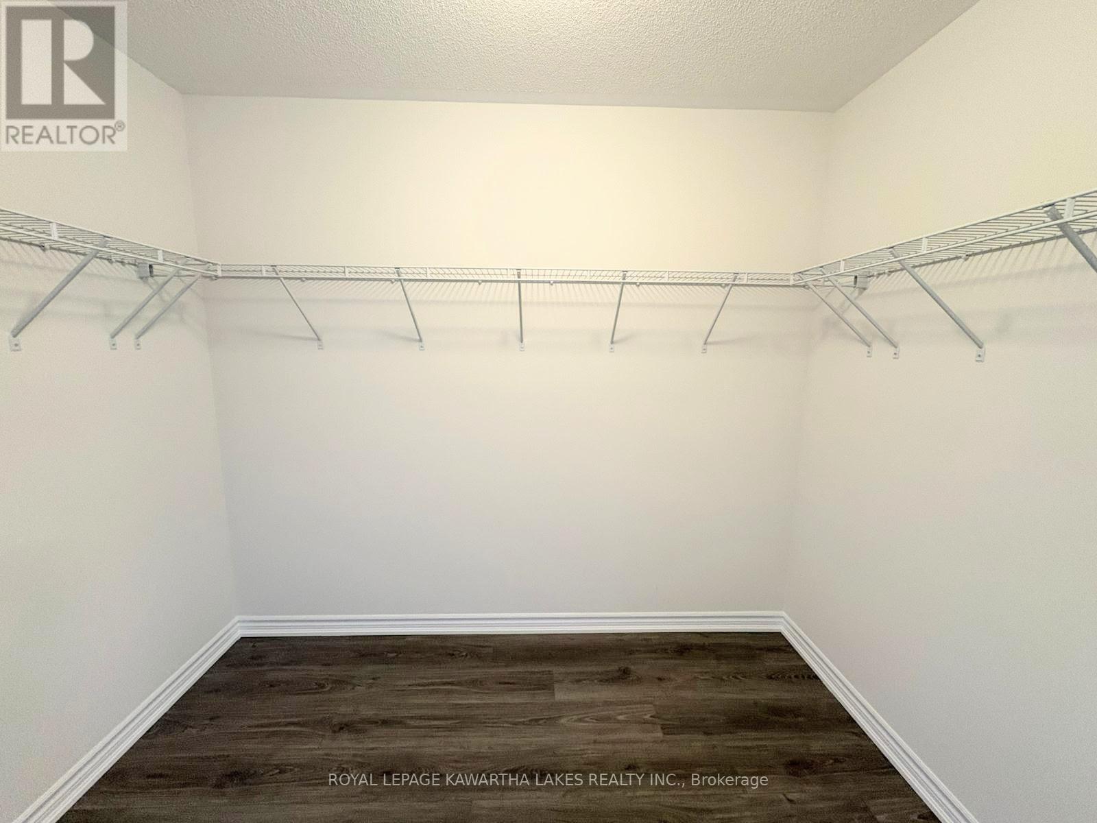 27 Hickey Lane, Kawartha Lakes, Ontario  K9V 0T3 - Photo 20 - X12367987