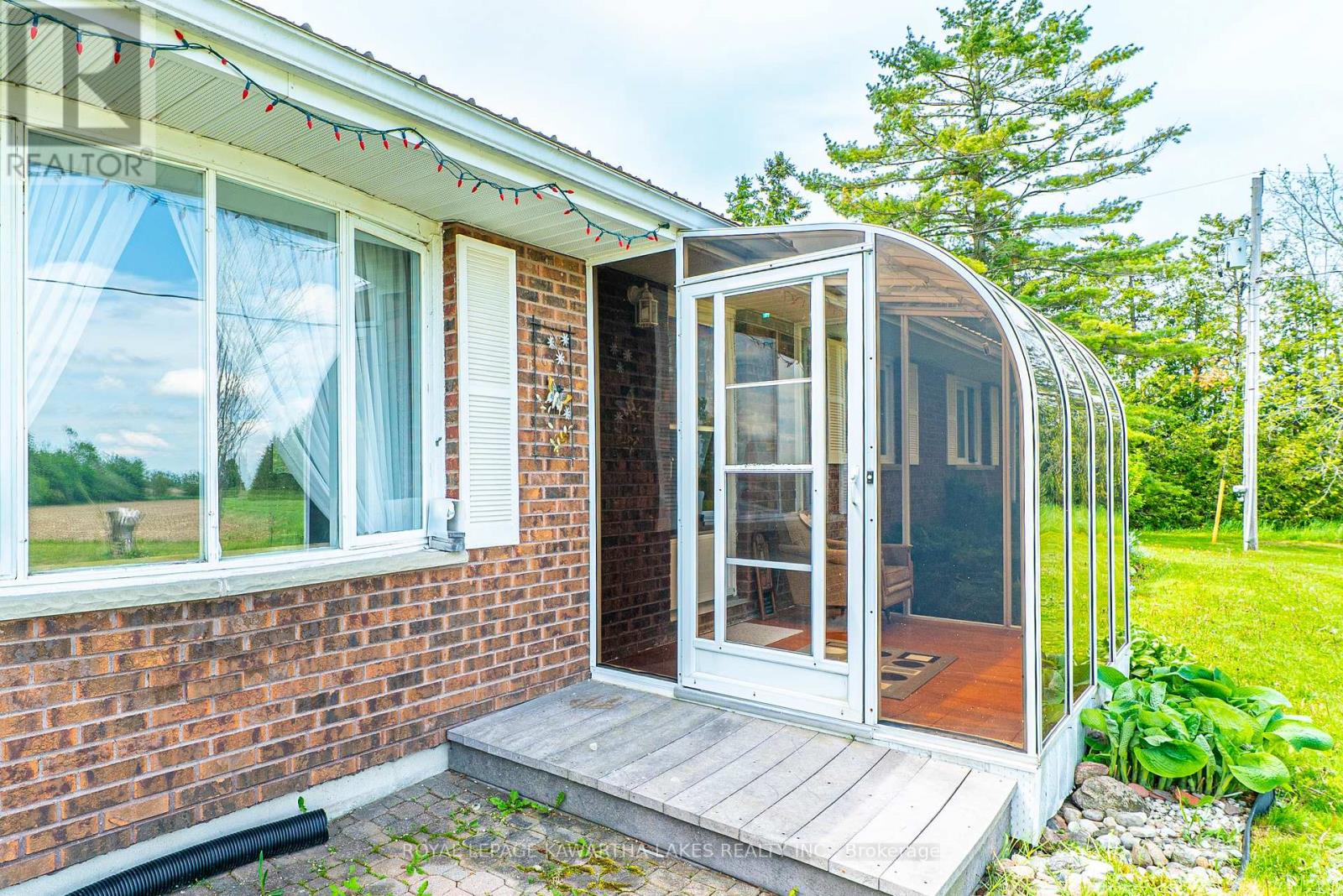 576 Lorneville Road, Kawartha Lakes, Ontario  K0M 2T0 - Photo 18 - X12373303