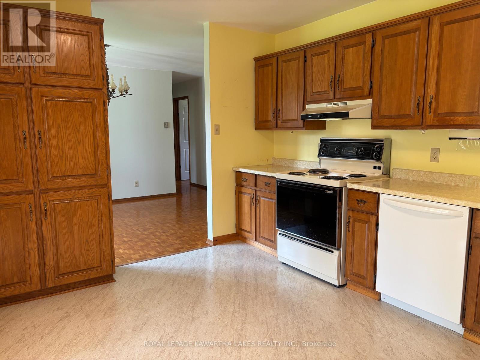 576 Lorneville Road, Kawartha Lakes, Ontario  K0M 2T0 - Photo 38 - X12373303