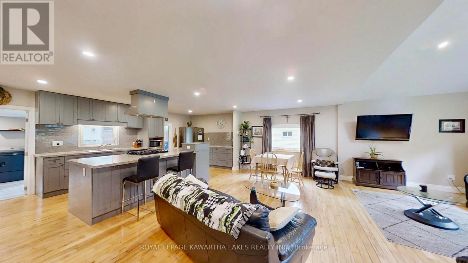 69 Seventh Street, Brock, Ontario  L0K 1A0 - Photo 15 - N12376851