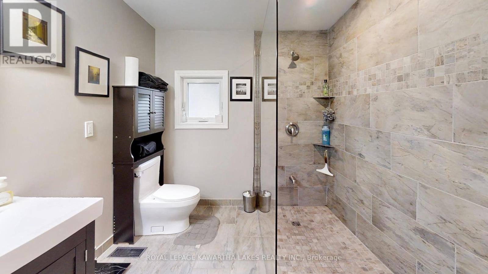 69 Seventh Street, Brock, Ontario  L0K 1A0 - Photo 34 - N12376851