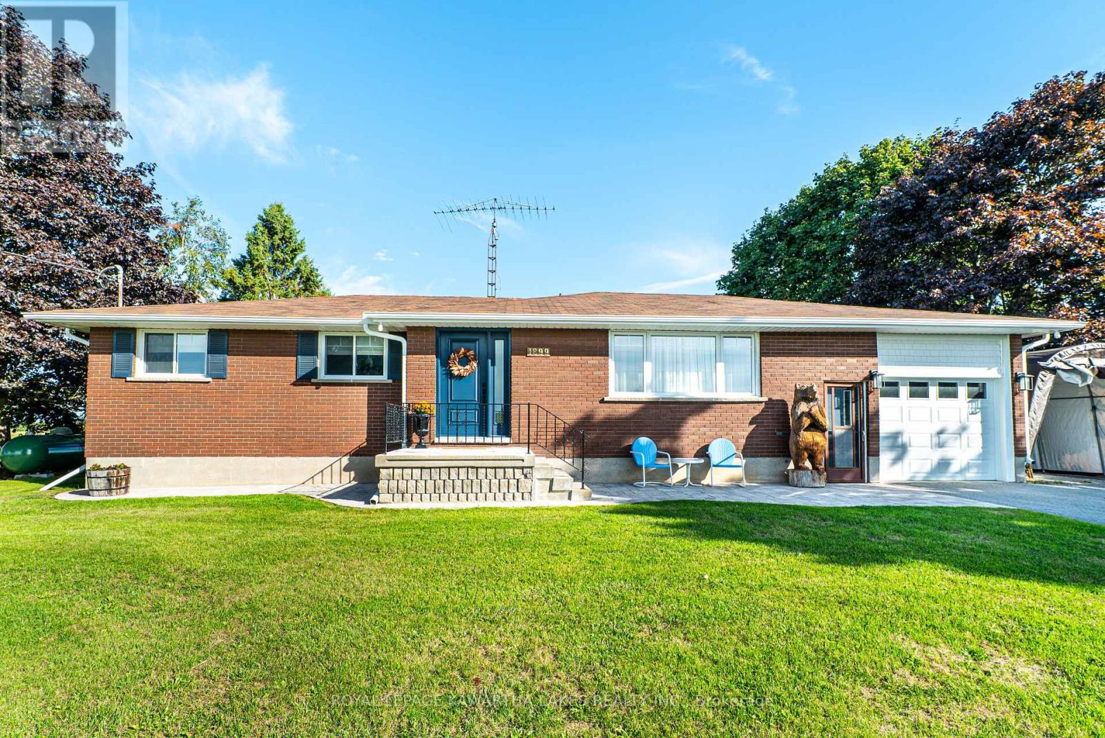 1899 Little Britain Road, Kawartha Lakes, Ontario  K9V 4R2 - Photo 6 - X12377601