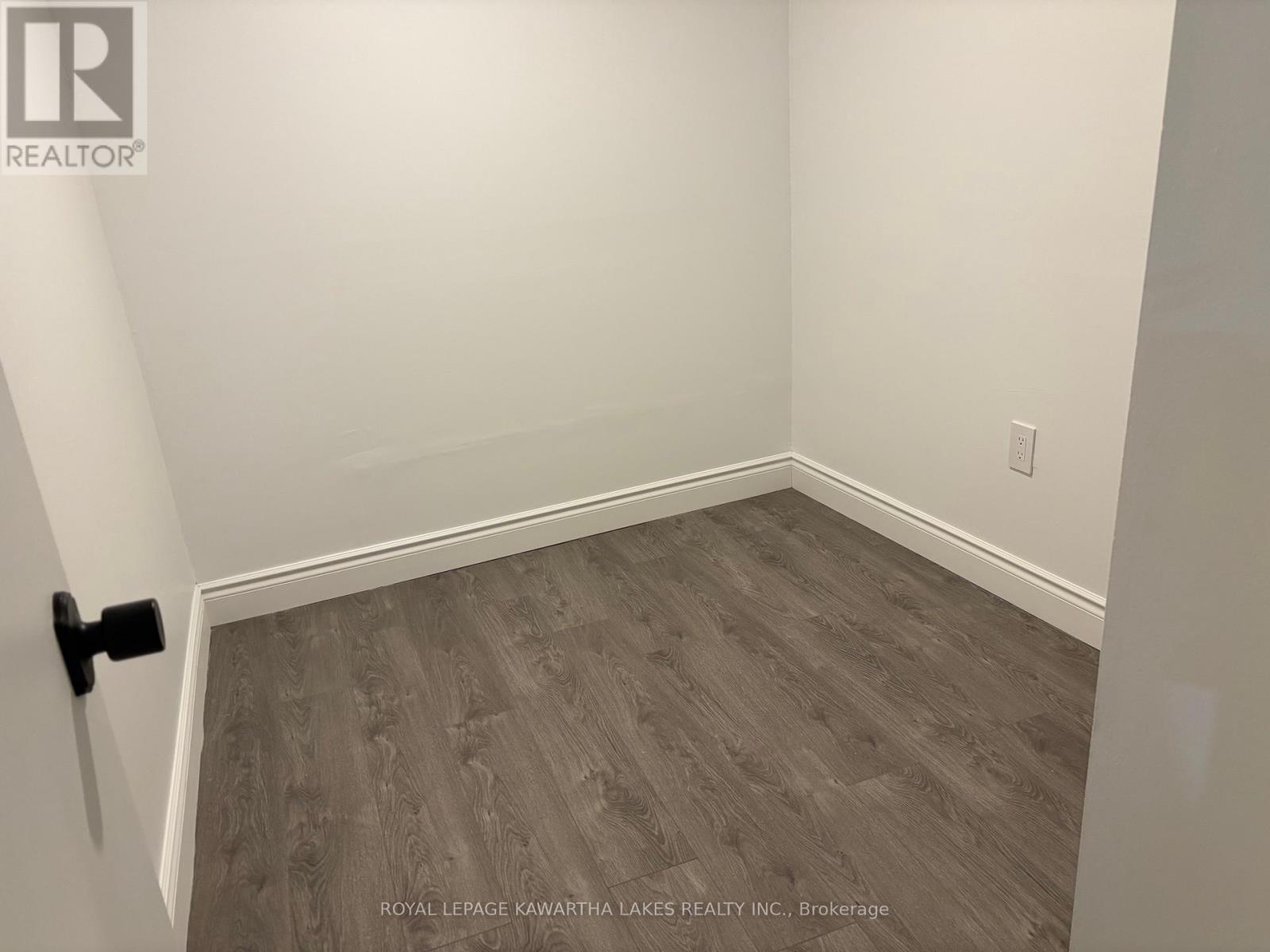 Lower - 128 Angeline Street N, Kawartha Lakes, Ontario  K9V 4N1 - Photo 6 - X12443104