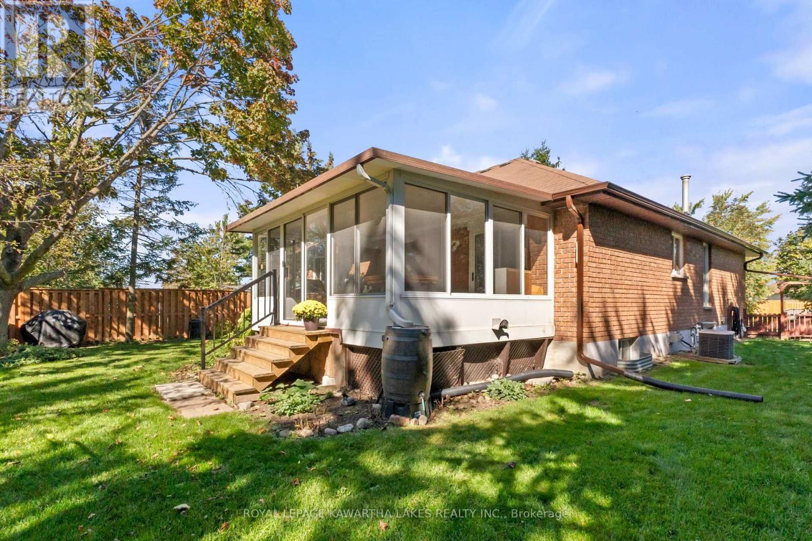 195 Elgin Street W, Kawartha Lakes, Ontario  K9V 6B1 - Photo 42 - X12445130