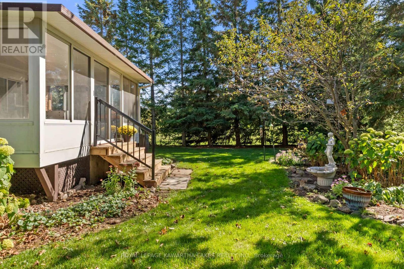 195 Elgin Street W, Kawartha Lakes, Ontario  K9V 6B1 - Photo 44 - X12445130