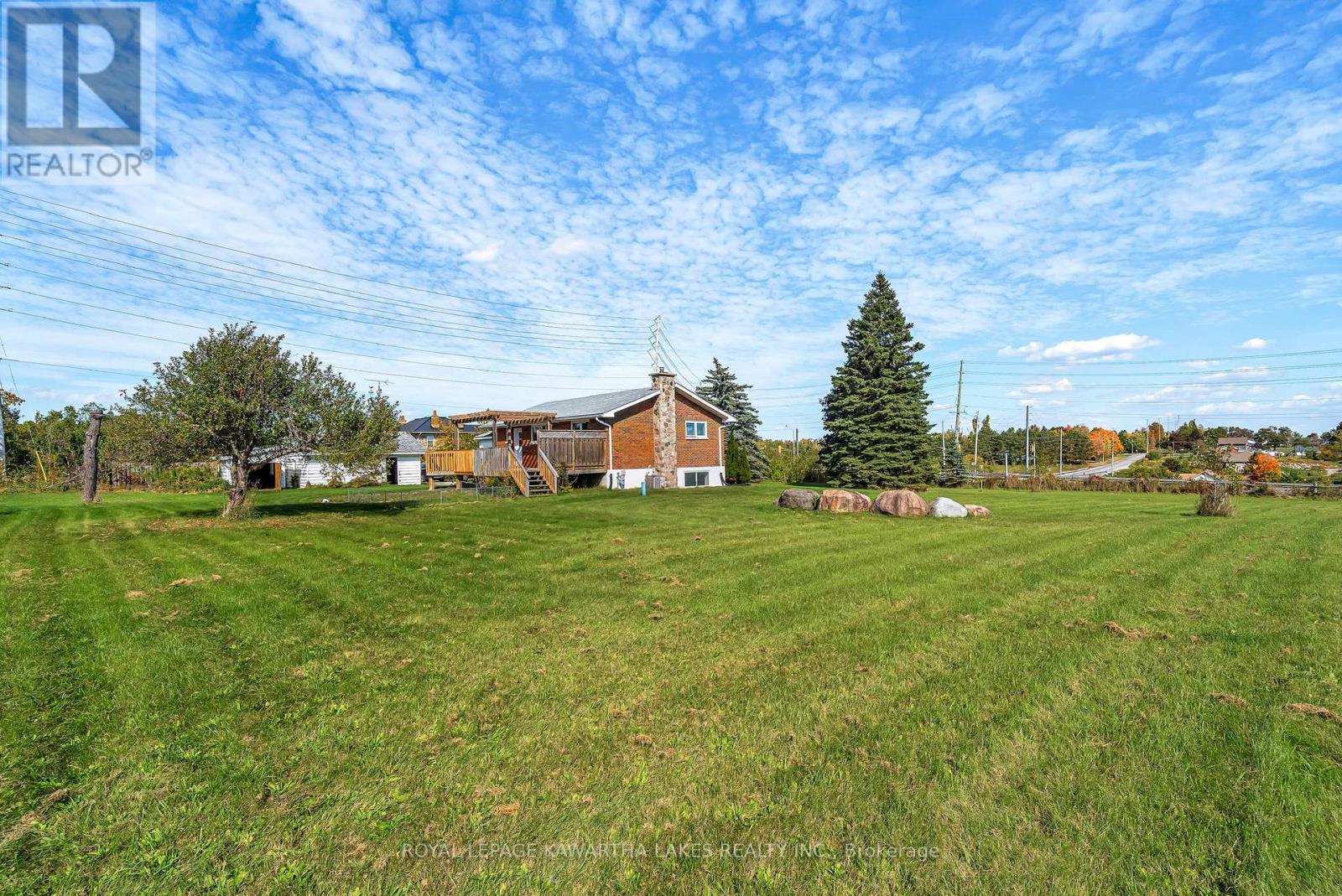 1240 Meadowview Road, Kawartha Lakes, Ontario  K0L 2W0 - Photo 49 - X12452116