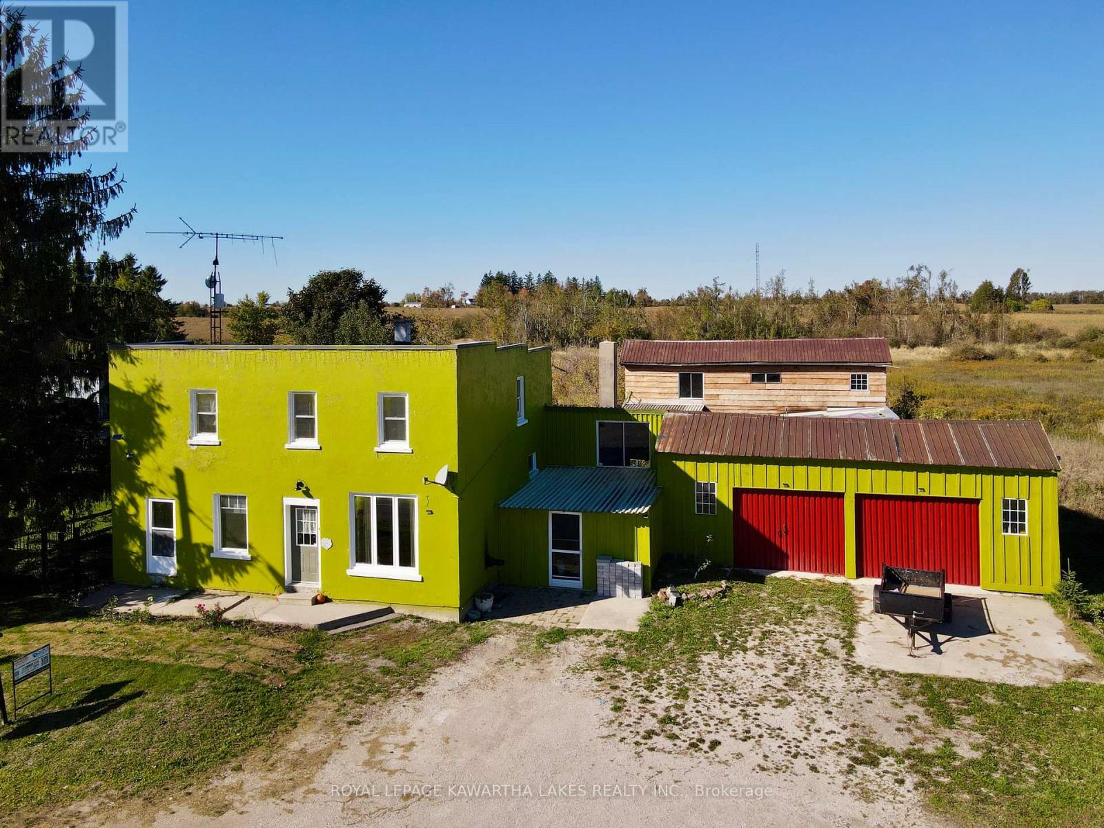 833 Woodville Road, Kawartha Lakes, Ontario  K0M 2T0 - Photo 1 - X12456328