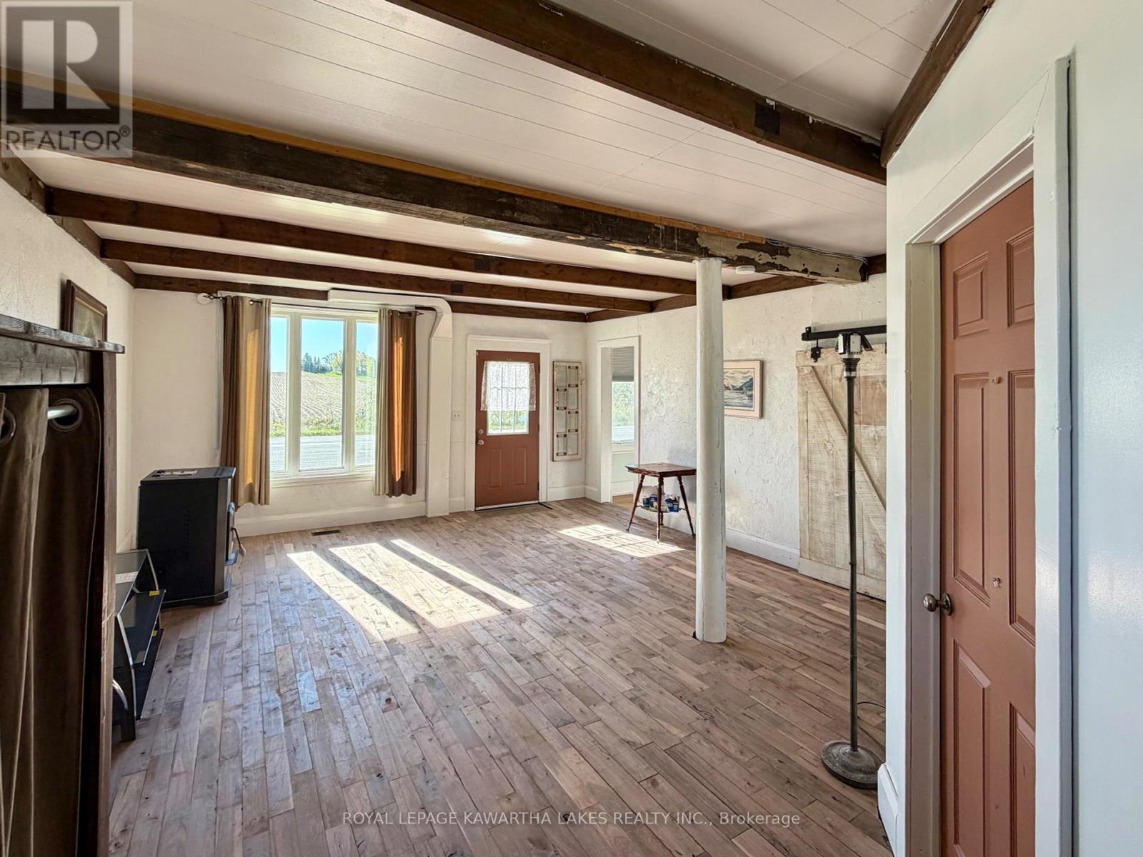 833 Woodville Road, Kawartha Lakes, Ontario  K0M 2T0 - Photo 20 - X12456328