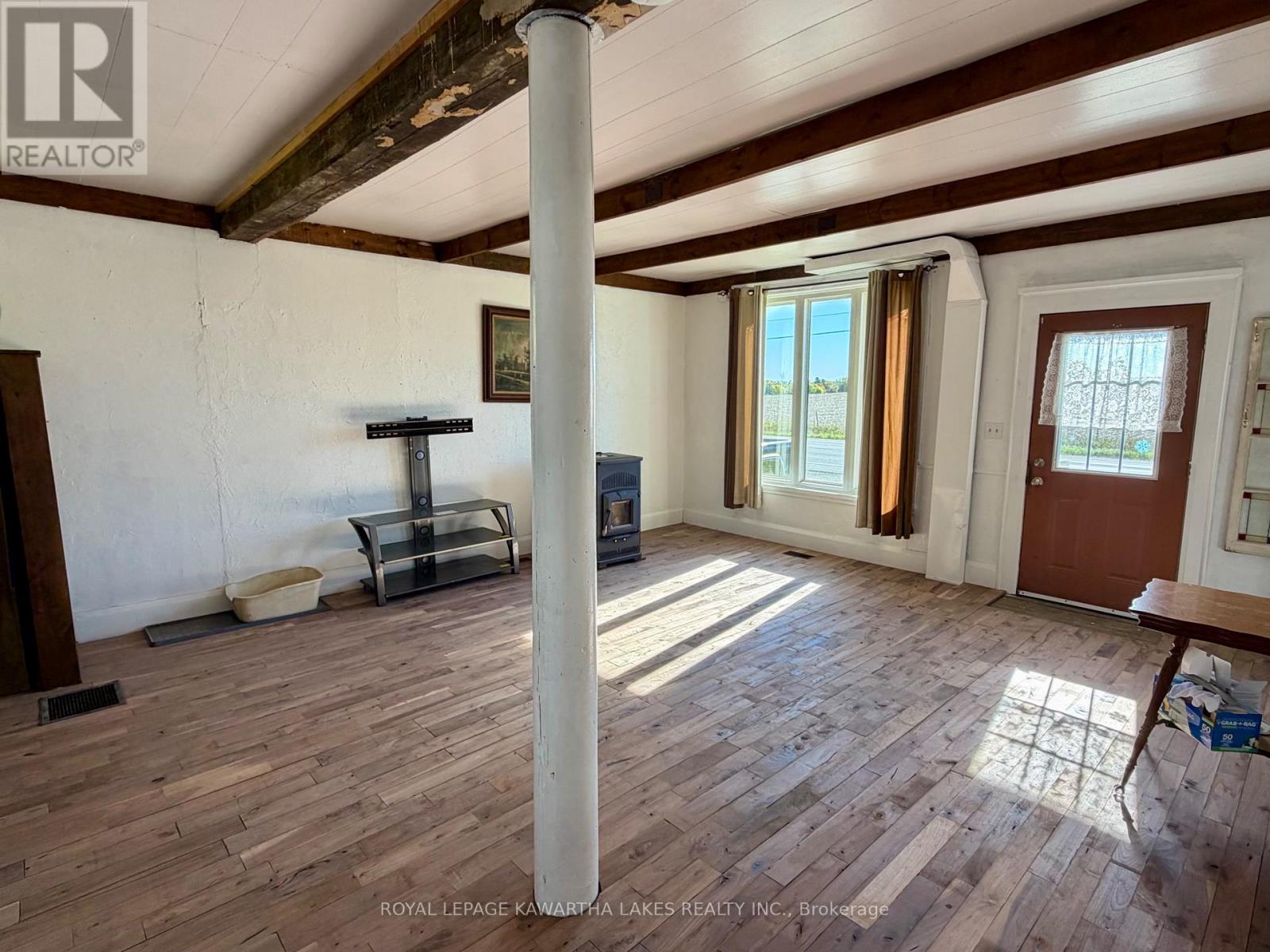 833 Woodville Road, Kawartha Lakes, Ontario  K0M 2T0 - Photo 21 - X12456328
