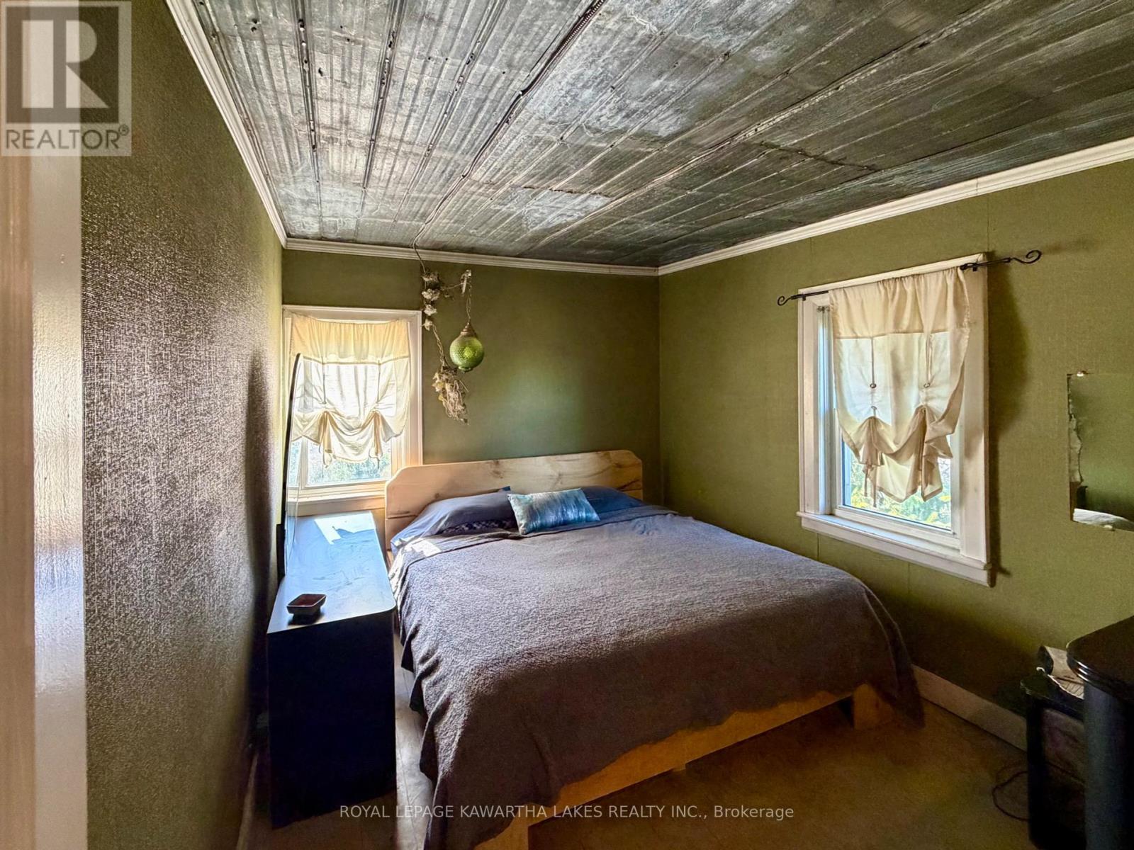 833 Woodville Road, Kawartha Lakes, Ontario  K0M 2T0 - Photo 27 - X12456328