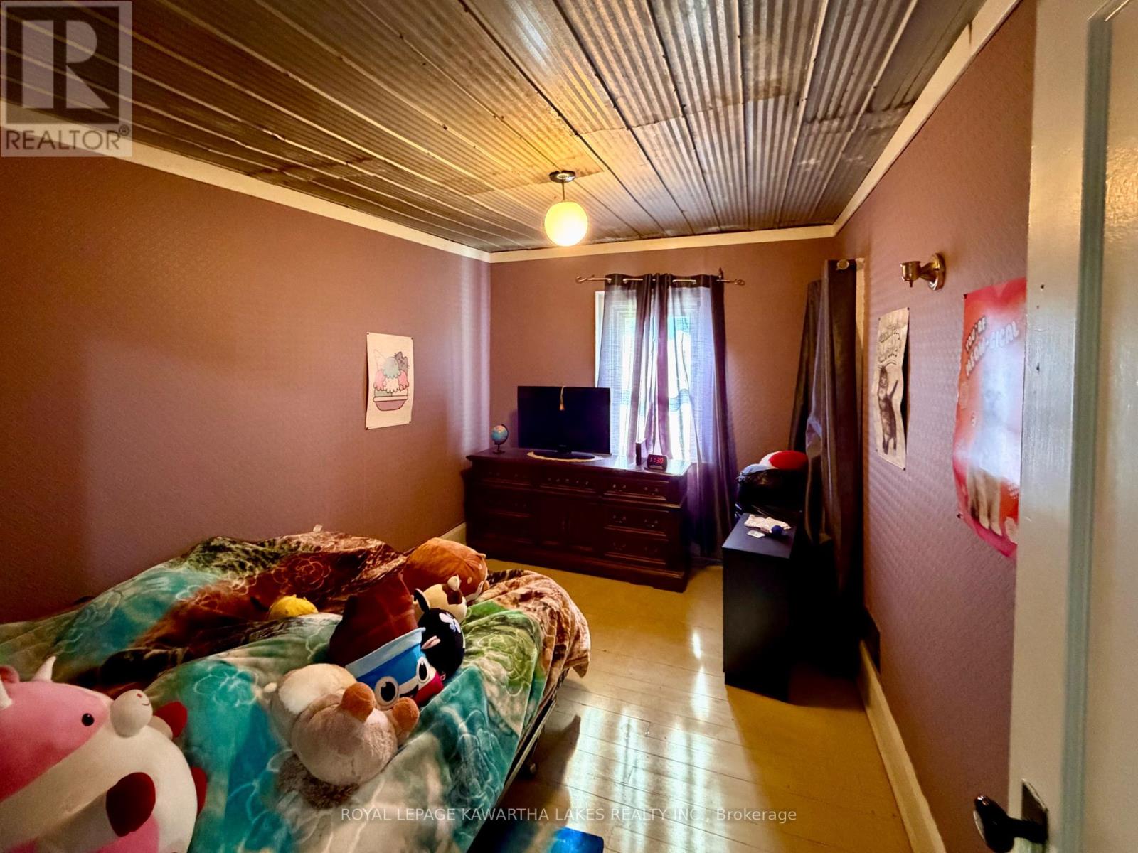 833 Woodville Road, Kawartha Lakes, Ontario  K0M 2T0 - Photo 30 - X12456328