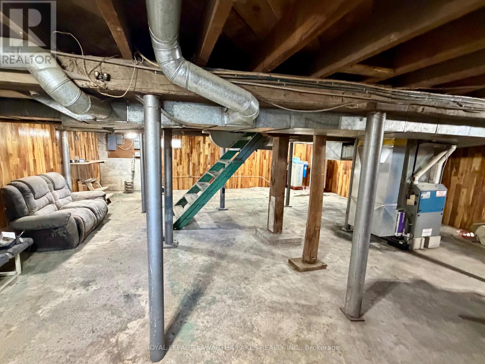 833 Woodville Road, Kawartha Lakes, Ontario  K0M 2T0 - Photo 40 - X12456328