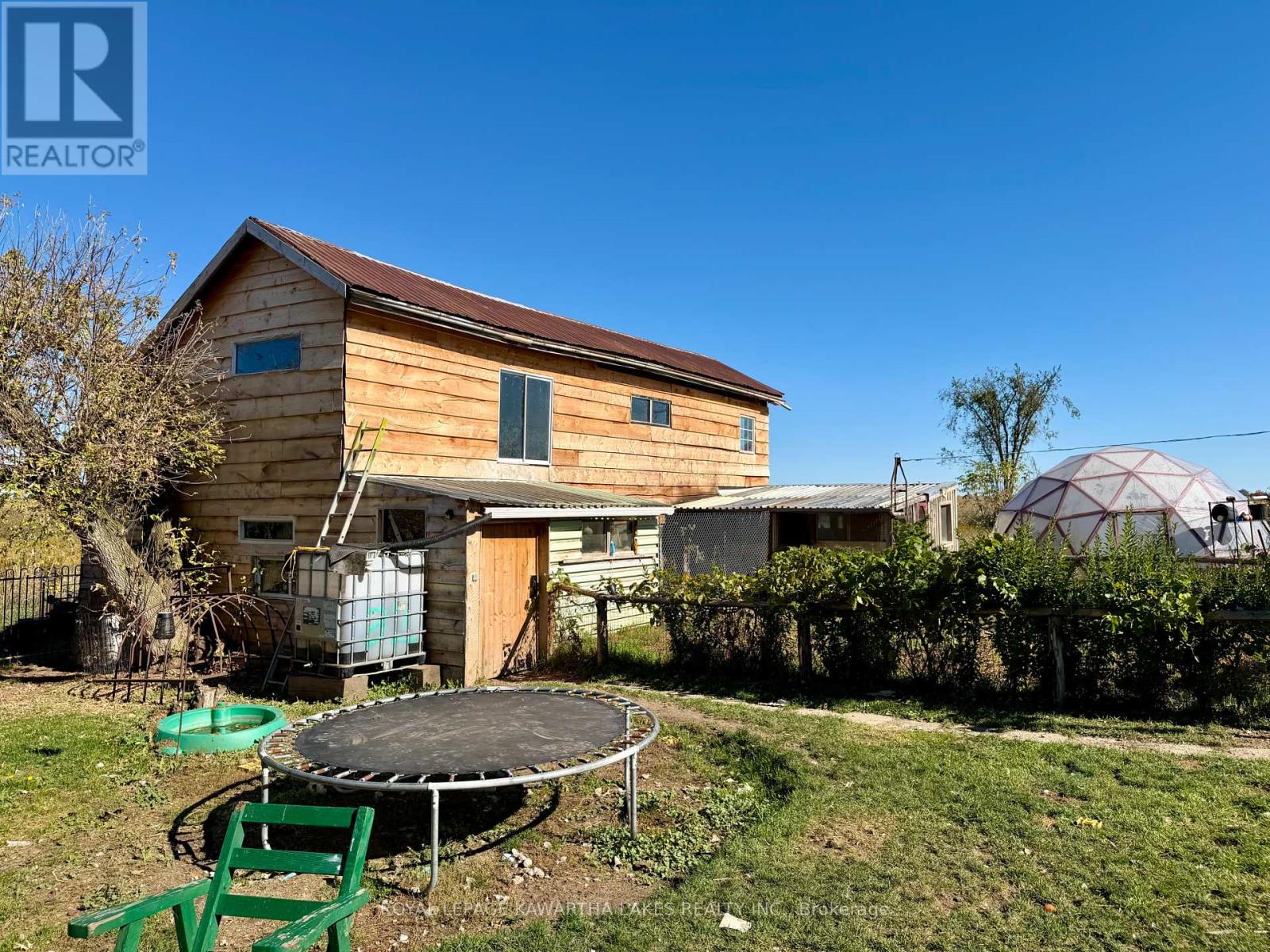 833 Woodville Road, Kawartha Lakes, Ontario  K0M 2T0 - Photo 49 - X12456328