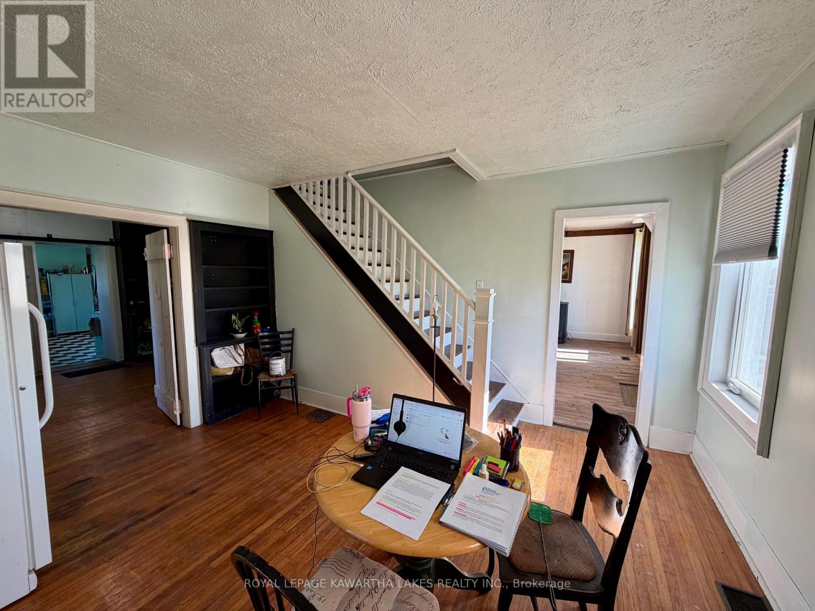 833 Woodville Road, Kawartha Lakes, Ontario  K0M 2T0 - Photo 7 - X12456328