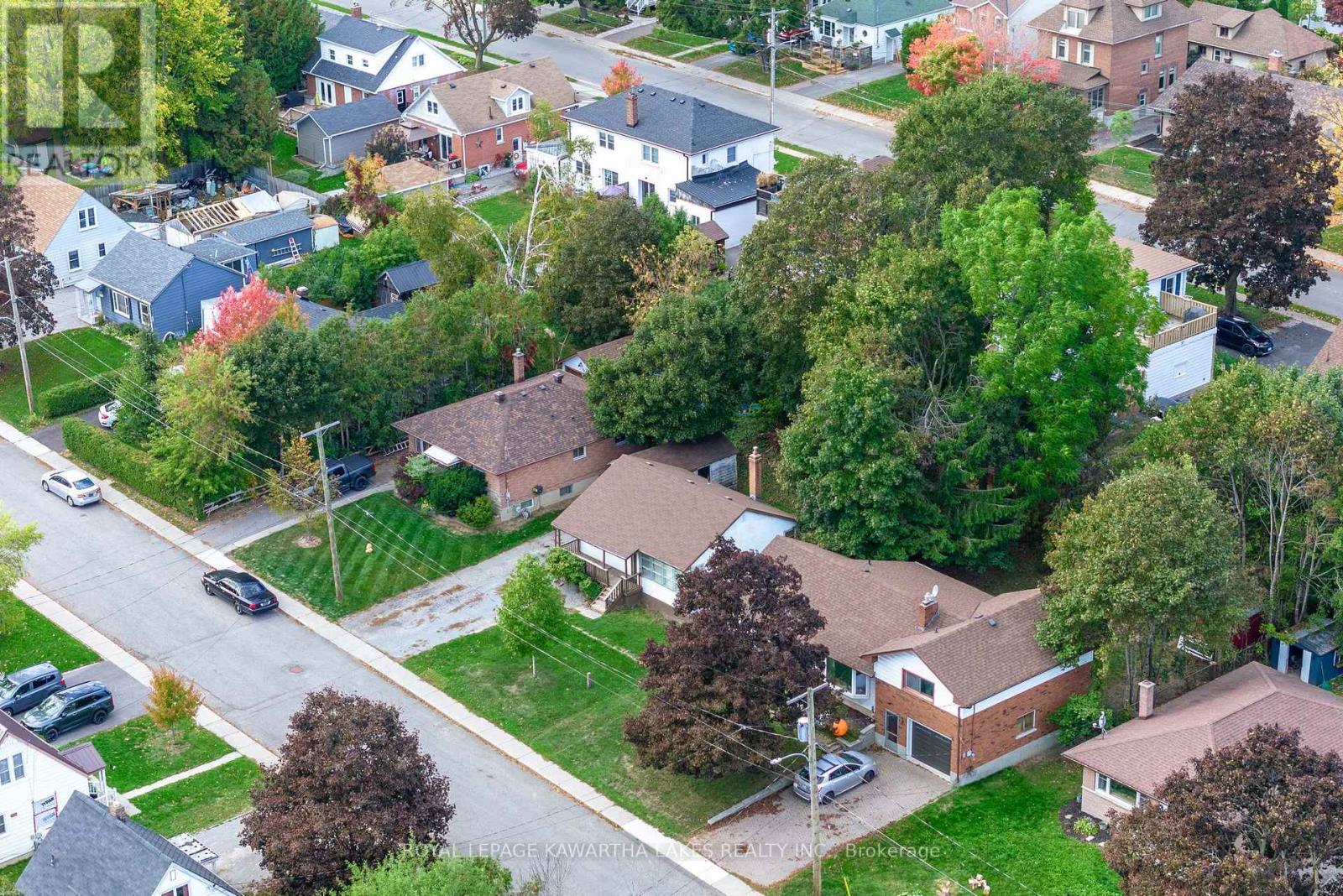 184 Ardmore Avenue, Kawartha Lakes, Ontario  K9V 2T5 - Photo 10 - X12463056