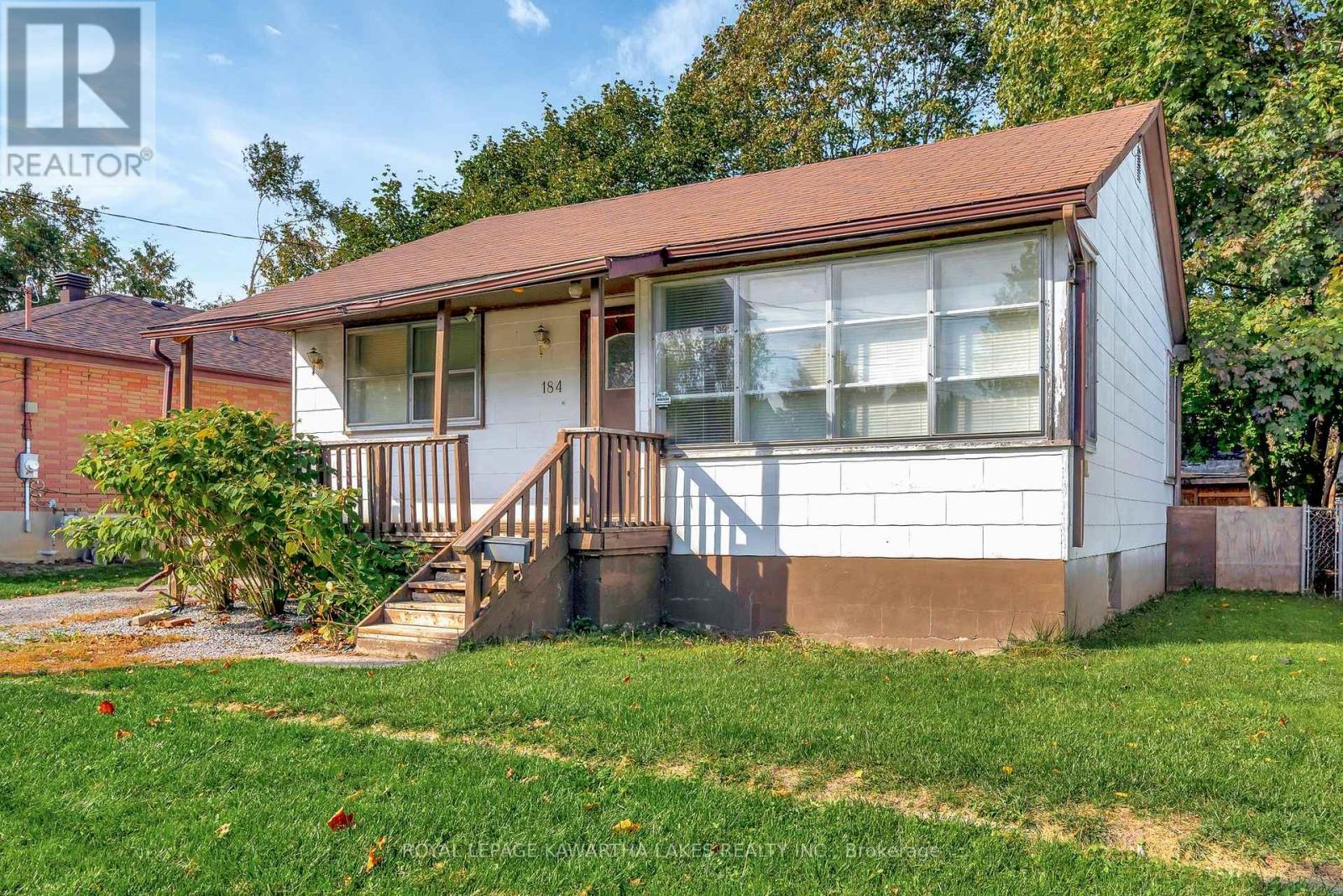 184 Ardmore Avenue, Kawartha Lakes, Ontario  K9V 2T5 - Photo 15 - X12463056
