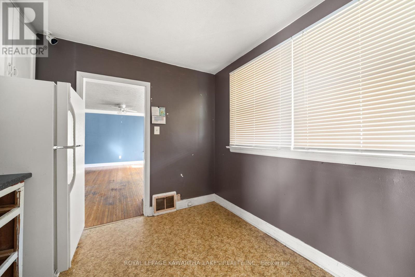 184 Ardmore Avenue, Kawartha Lakes, Ontario  K9V 2T5 - Photo 26 - X12463056