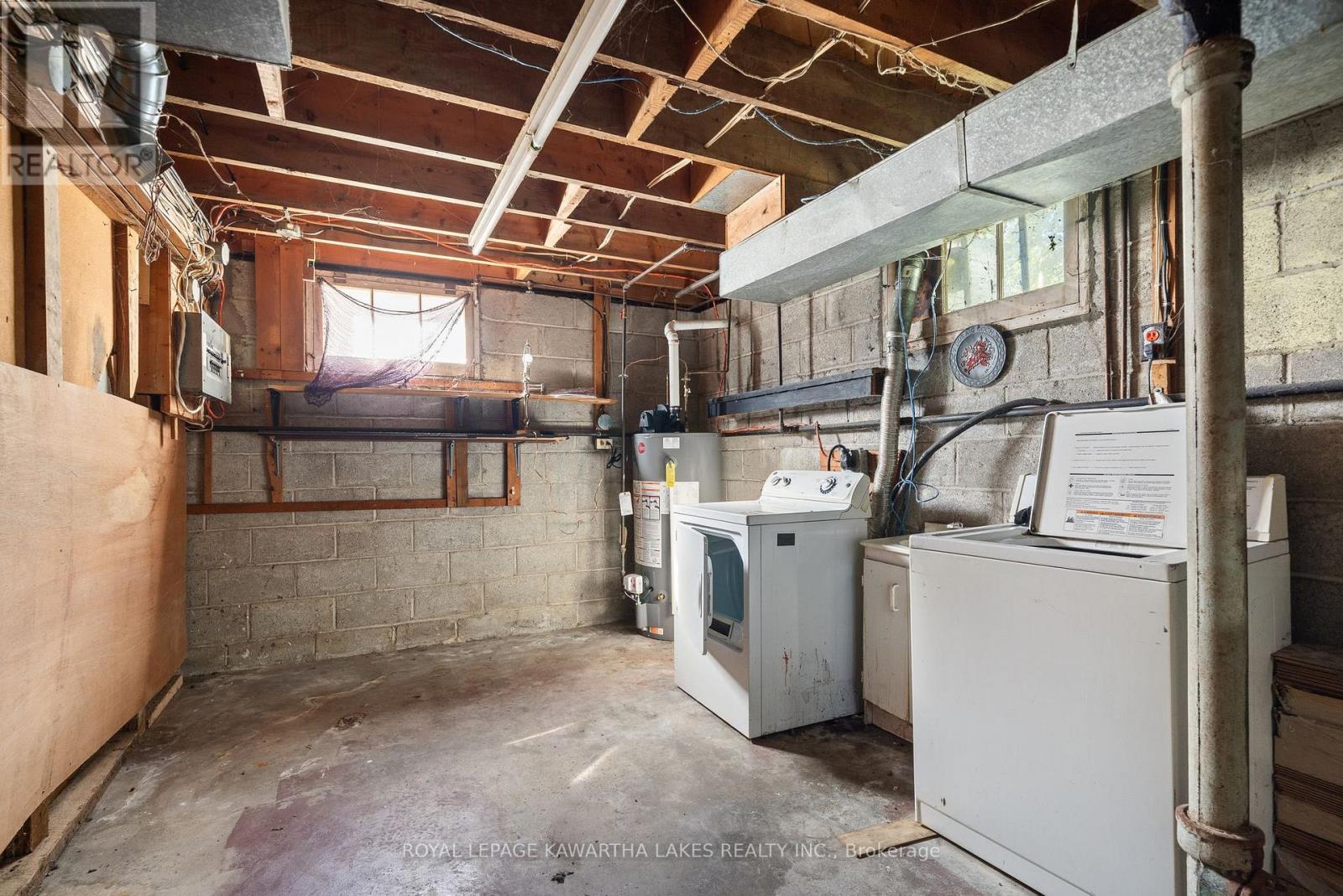 184 Ardmore Avenue, Kawartha Lakes, Ontario  K9V 2T5 - Photo 37 - X12463056