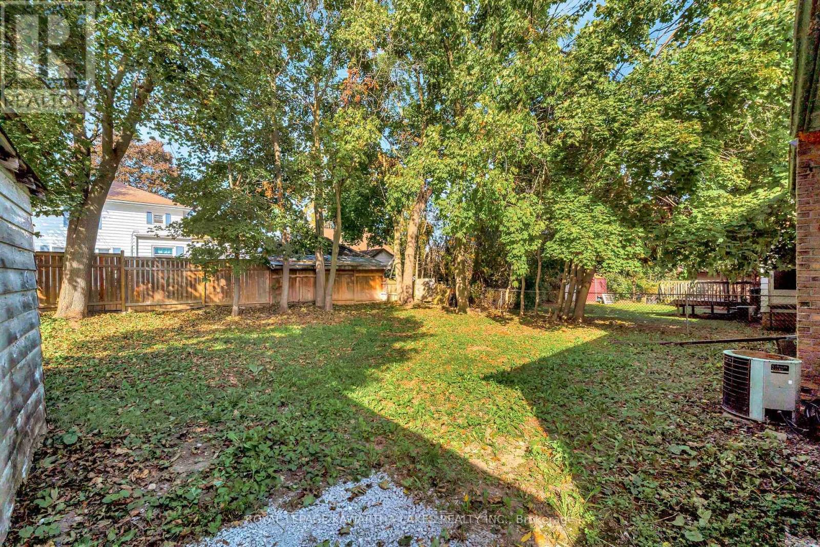 184 Ardmore Avenue, Kawartha Lakes, Ontario  K9V 2T5 - Photo 41 - X12463056