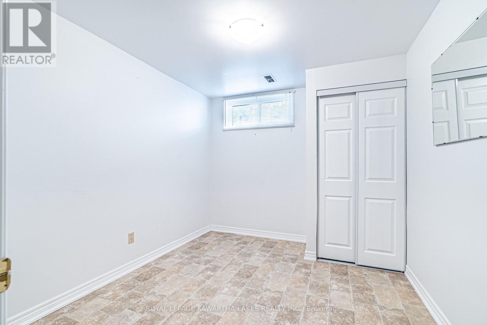 83 Lori Boulevard, Kawartha Lakes, Ontario  K9V 6V7 - Photo 29 - X12465255