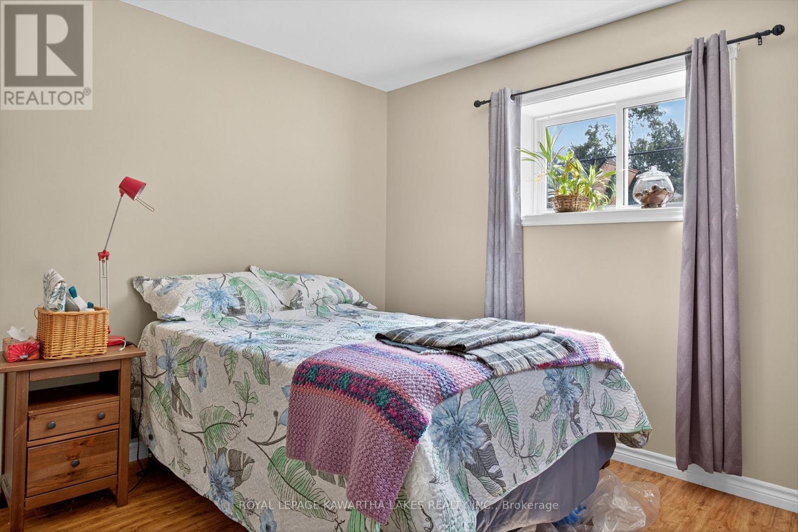 21 Hillside Drive, Kawartha Lakes, Ontario  K9V 1A3 - Photo 25 - X12467476