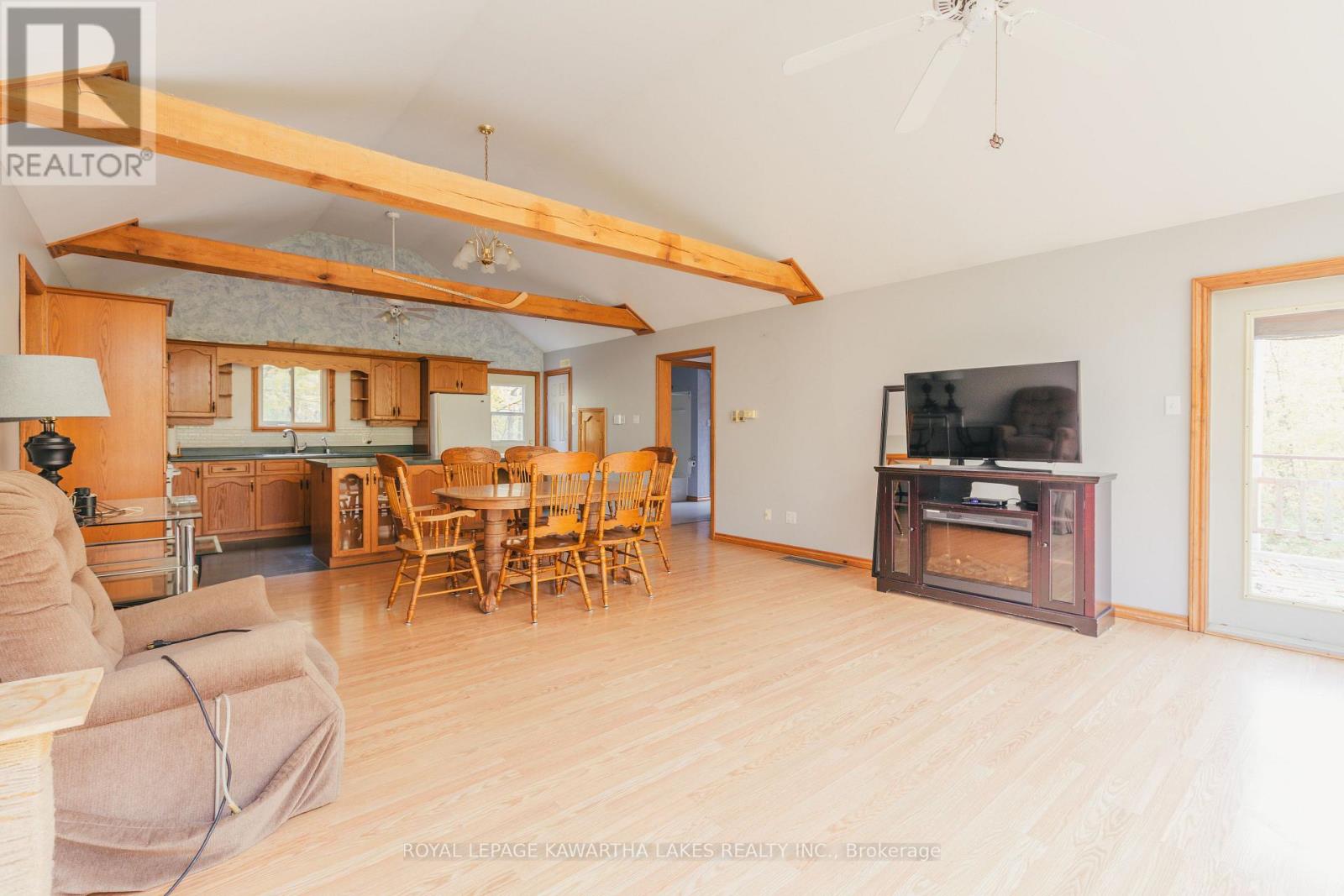 693 Balsam Lake Drive, Kawartha Lakes, Ontario  K0M 2B0 - Photo 8 - X12475205