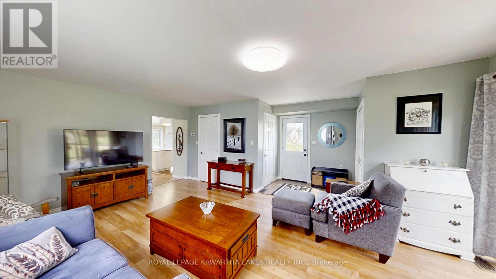 31410 Lake Ridge Road, Georgina, Ontario  L0E 1N0 - Photo 7 - N12496954