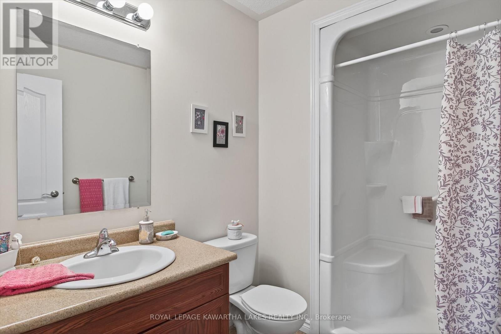 26 Chadwin Drive, Kawartha Lakes, Ontario  K9V 0E9 - Photo 18 - X12501528