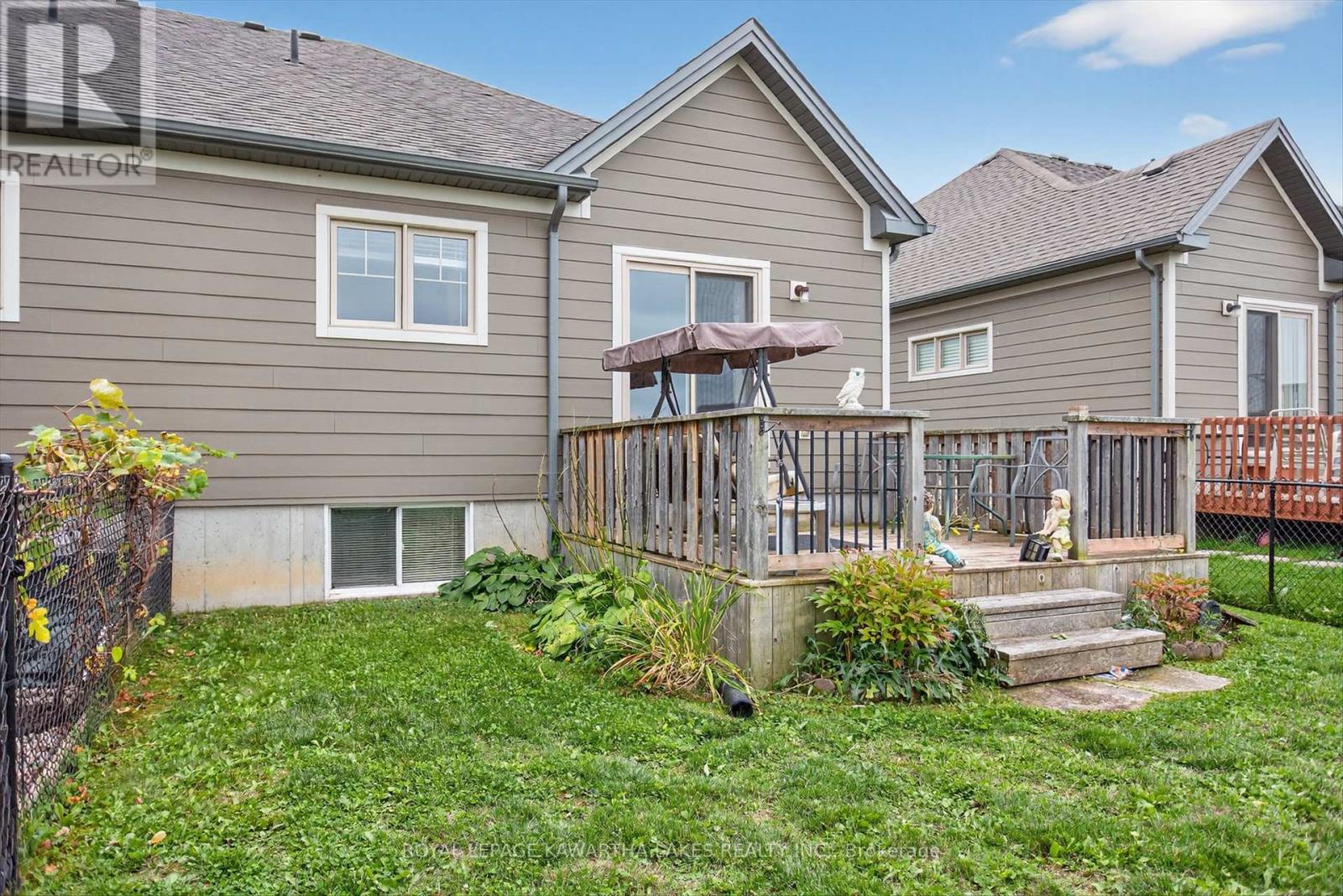 26 Chadwin Drive, Kawartha Lakes, Ontario  K9V 0E9 - Photo 29 - X12501528